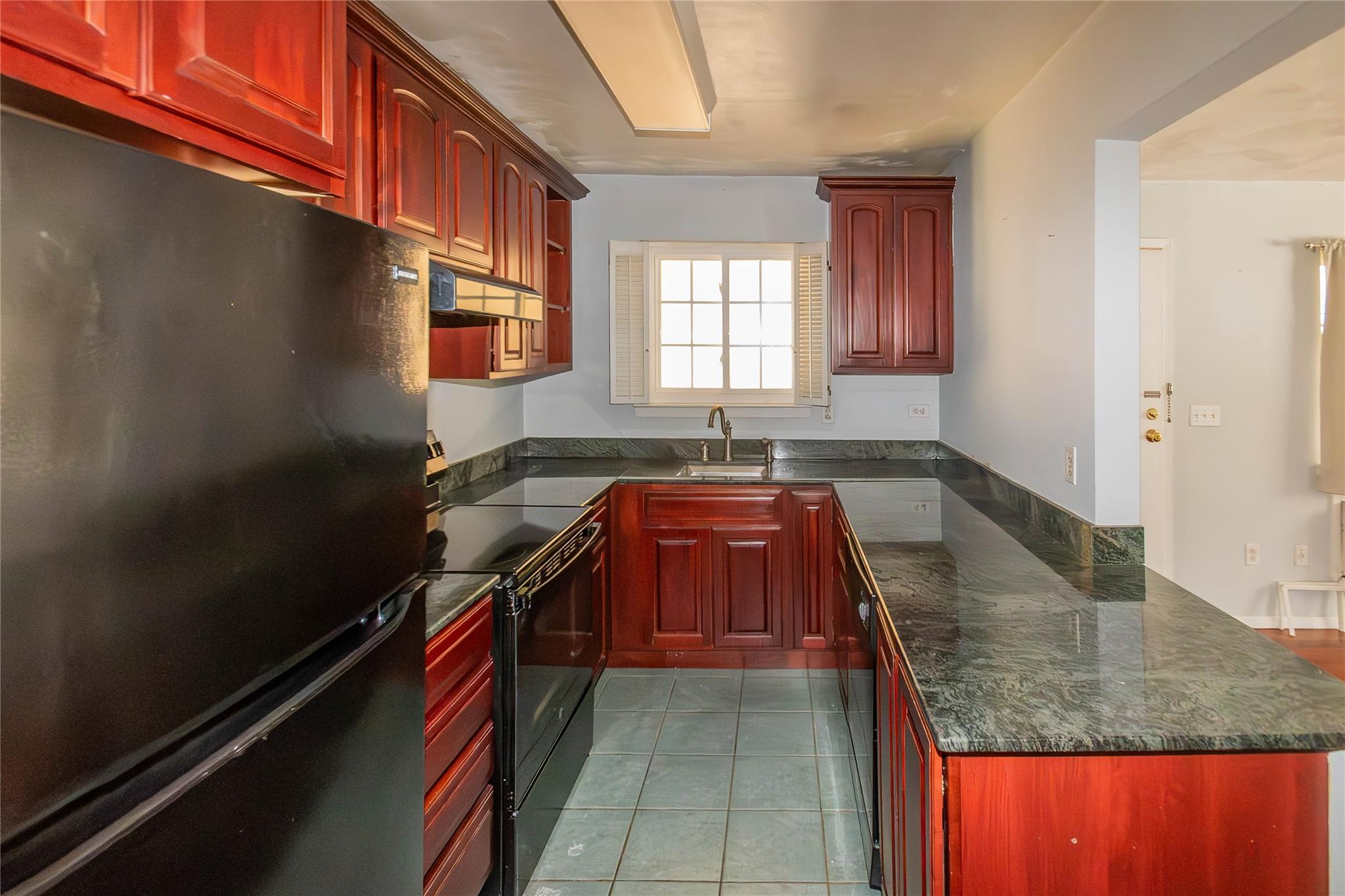 420 Fox Run Lane Property Photo 14