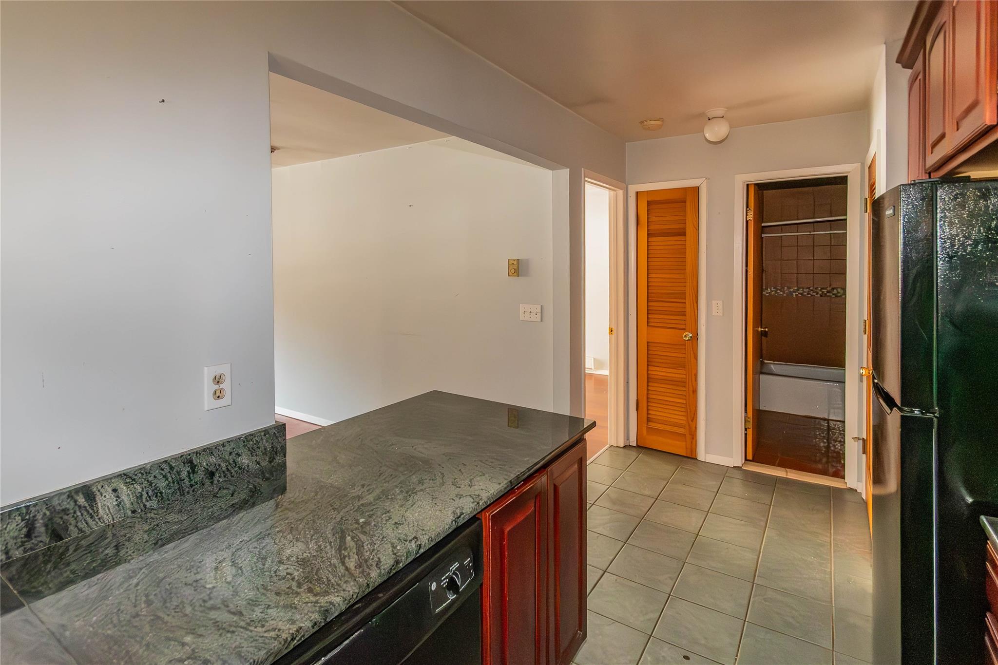 420 Fox Run Lane Property Photo 17
