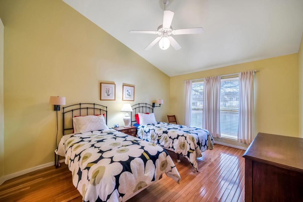 2102 Nicole Drive Property Photo 16