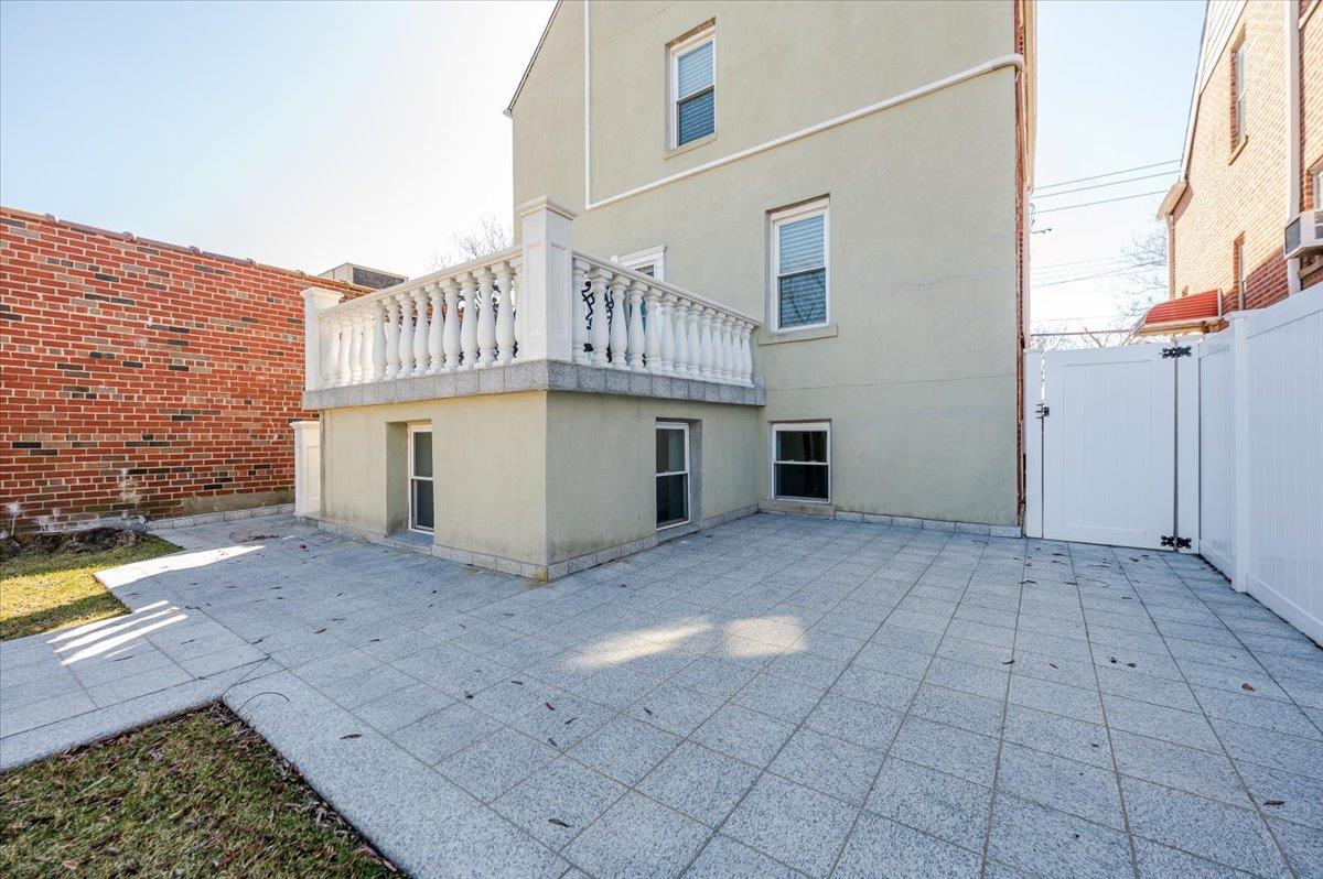 1846 Williamsbridge Road Property Photo 45