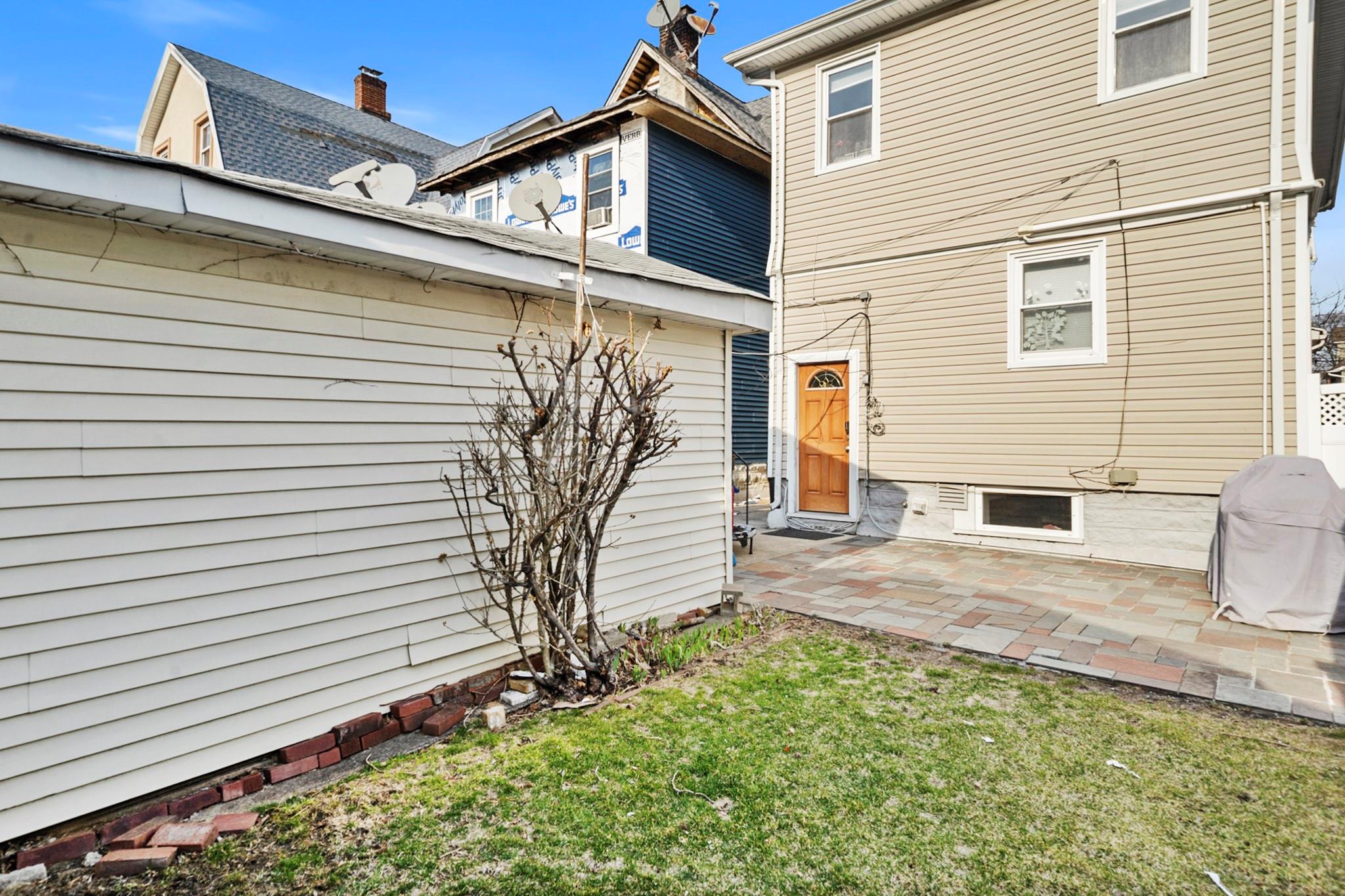8534 108th Street Property Photo 15