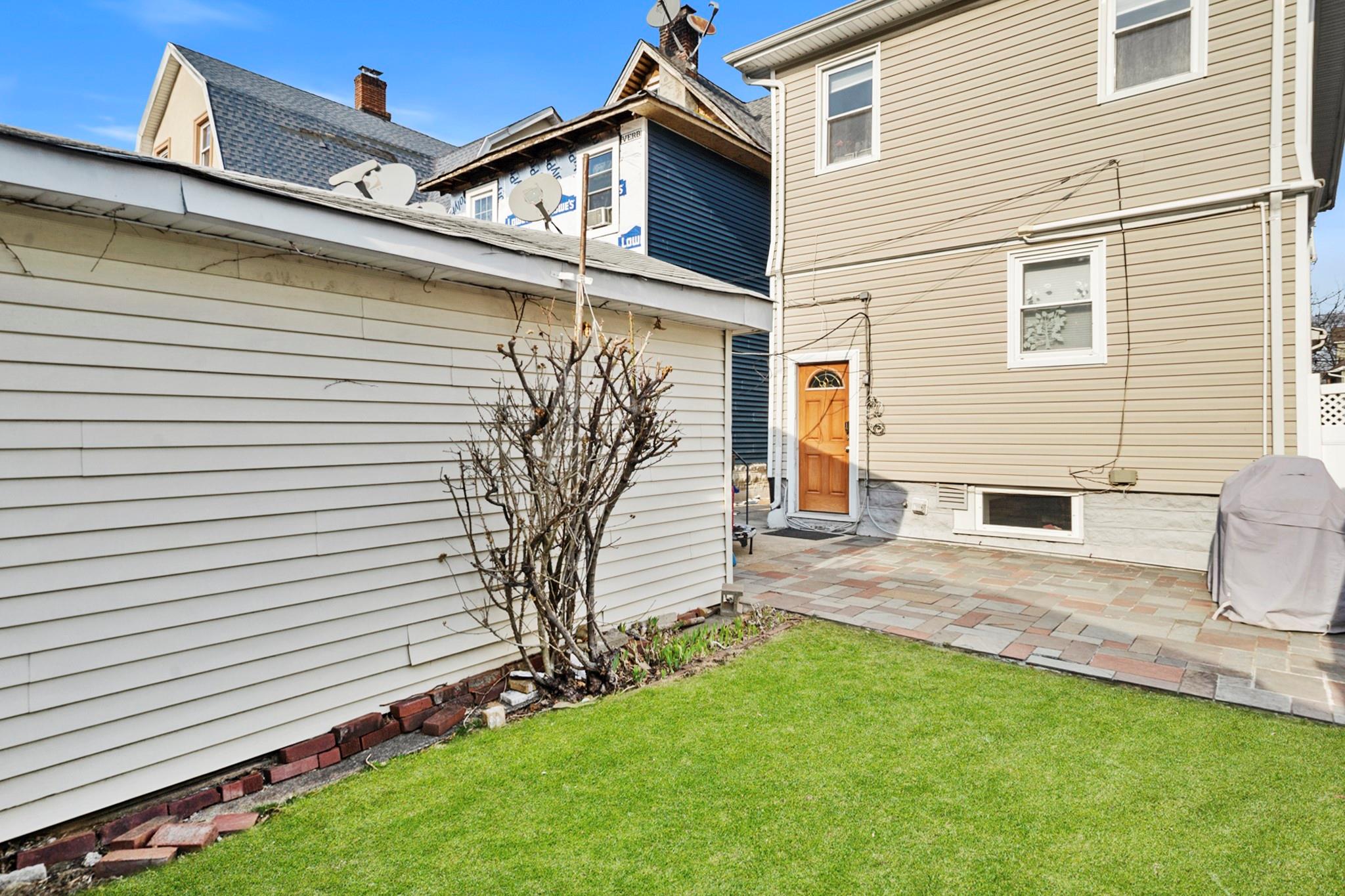 8534 108th Street Property Photo 16