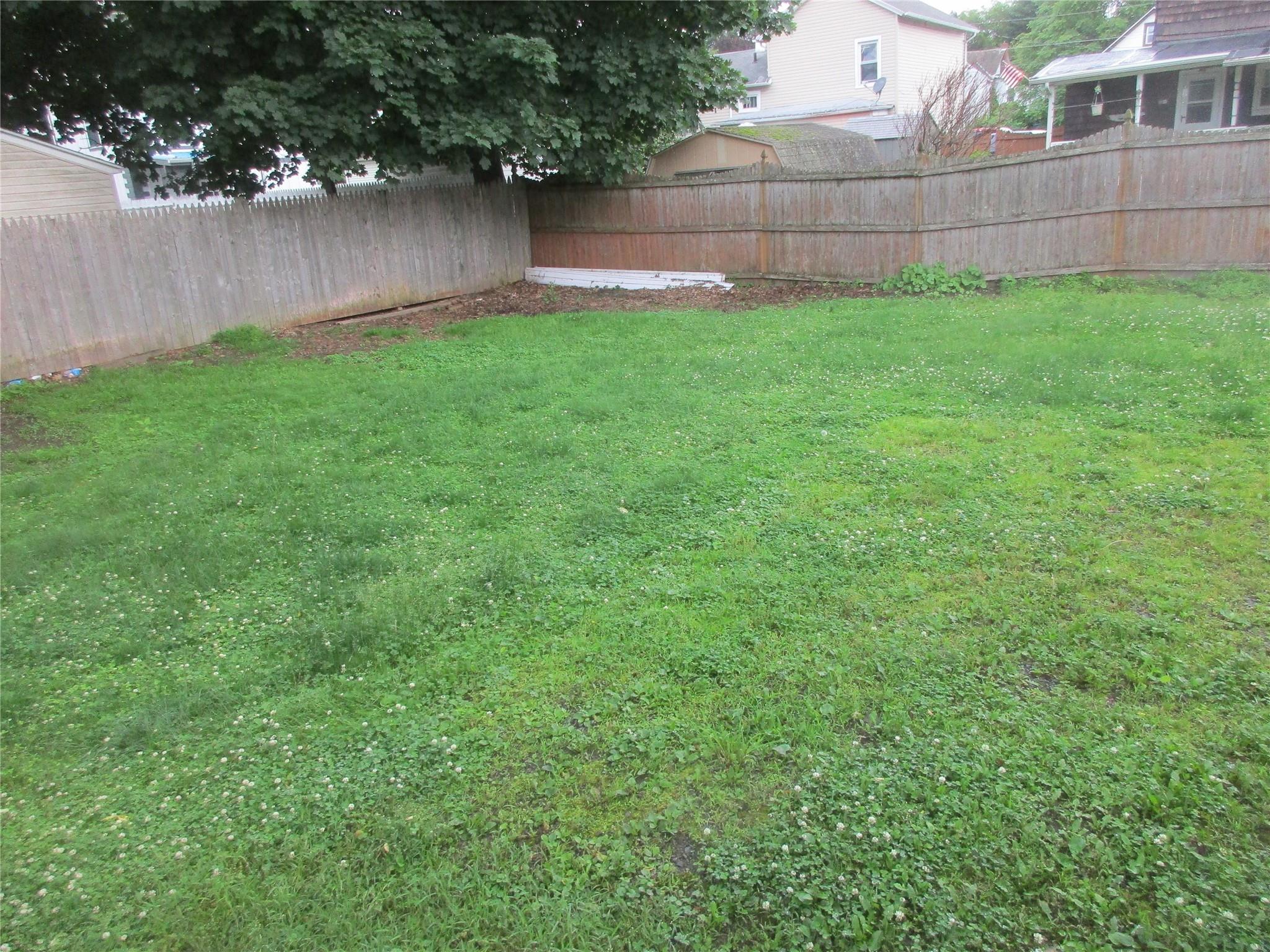 141 Hammond Street Property Photo 6