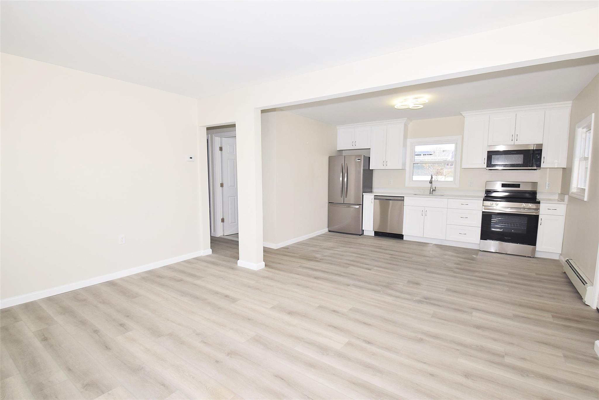 1347 Ferndale Boulevard Property Photo 4