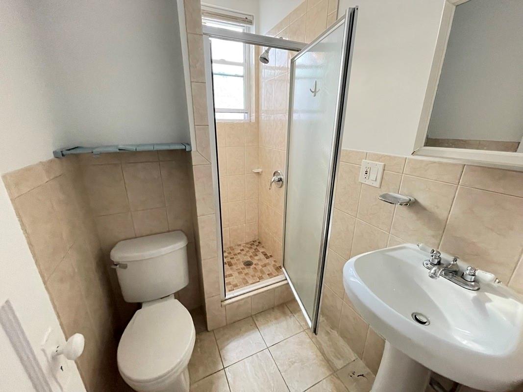 23-12 Broadway Property Photo 18