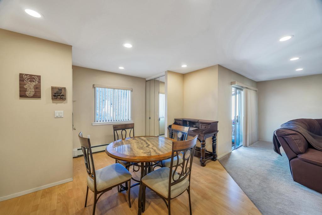 77 Richmond Boulevard 3a Property Photo 11