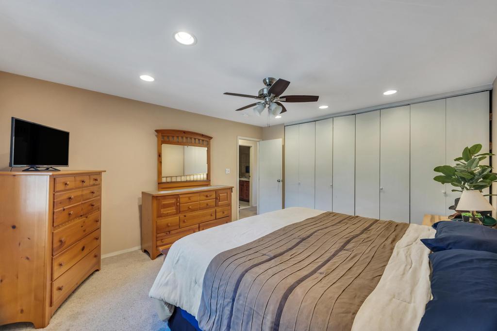 77 Richmond Boulevard 3a Property Photo 17