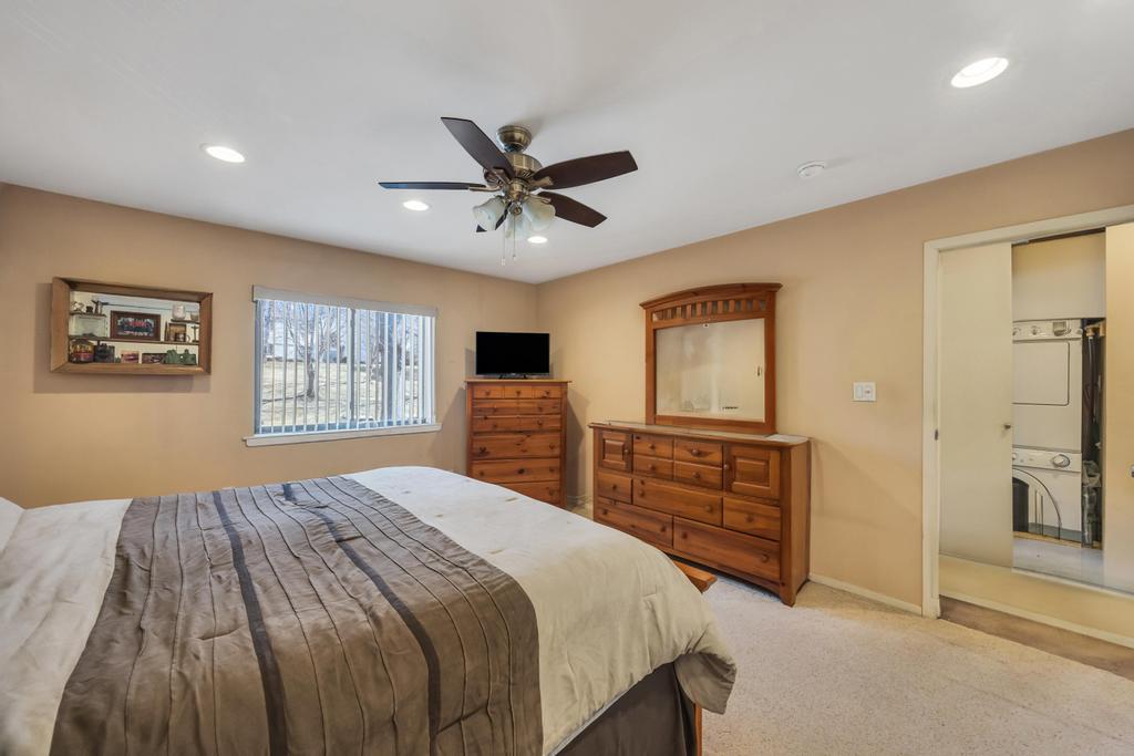 77 Richmond Boulevard 3a Property Photo 18