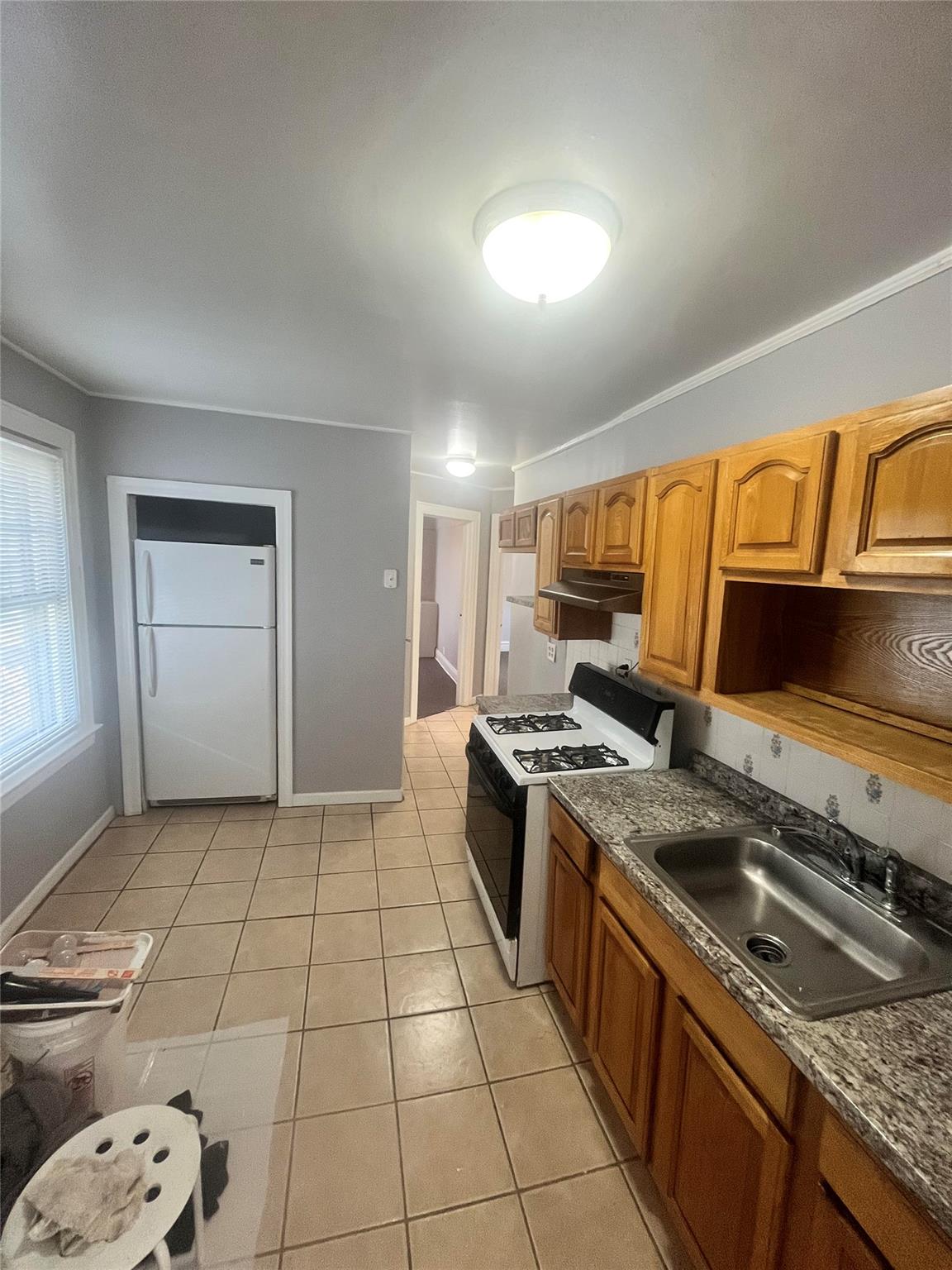 13433 Hawtree Street Property Photo