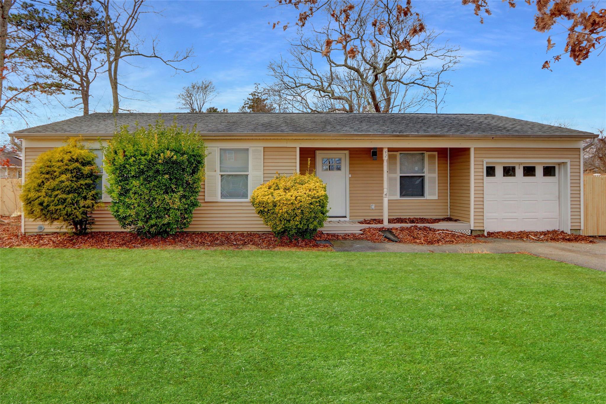 42 Leaf Avenue Property Photo 10