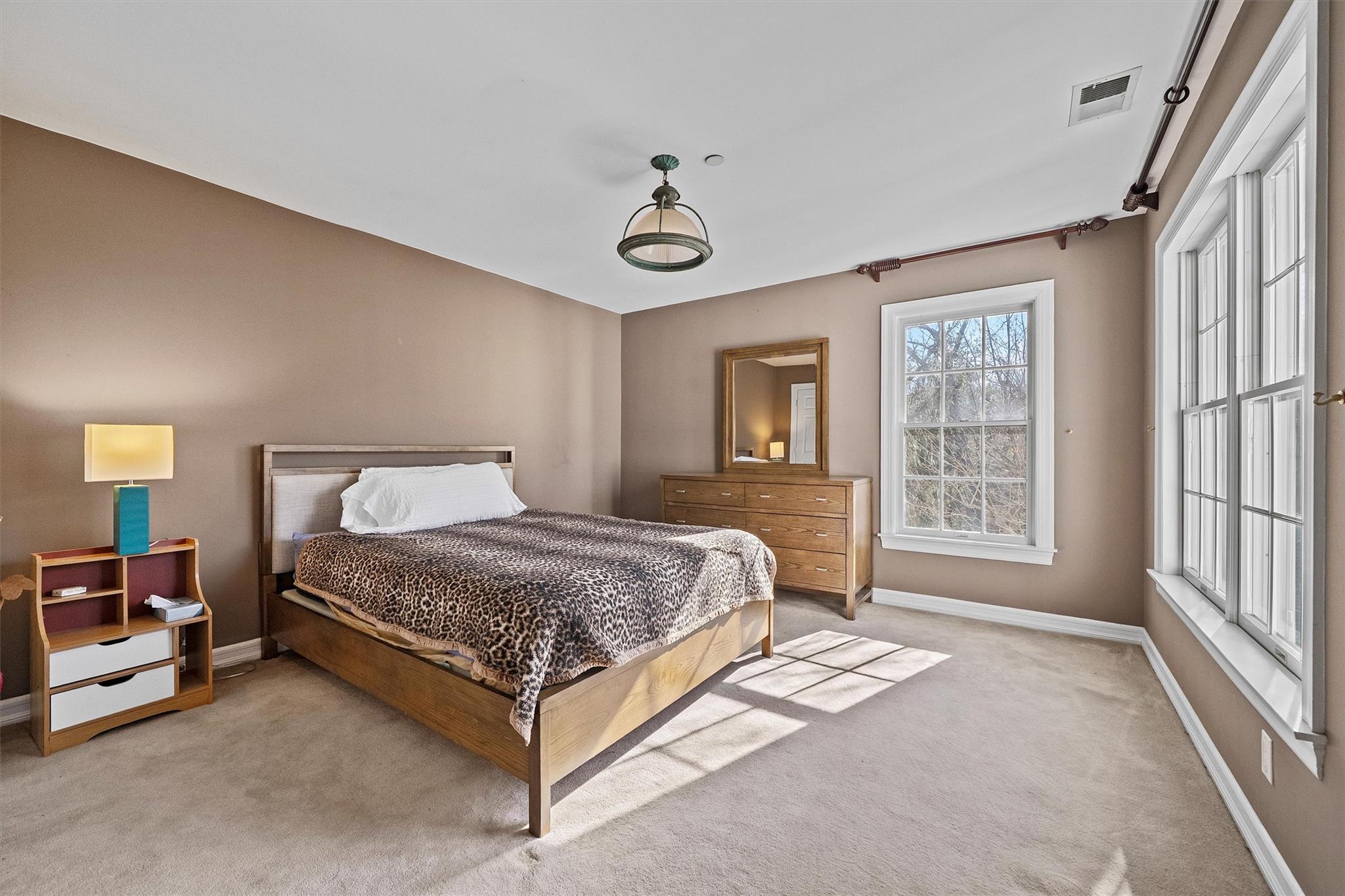 2 W Camden Court Property Photo 17