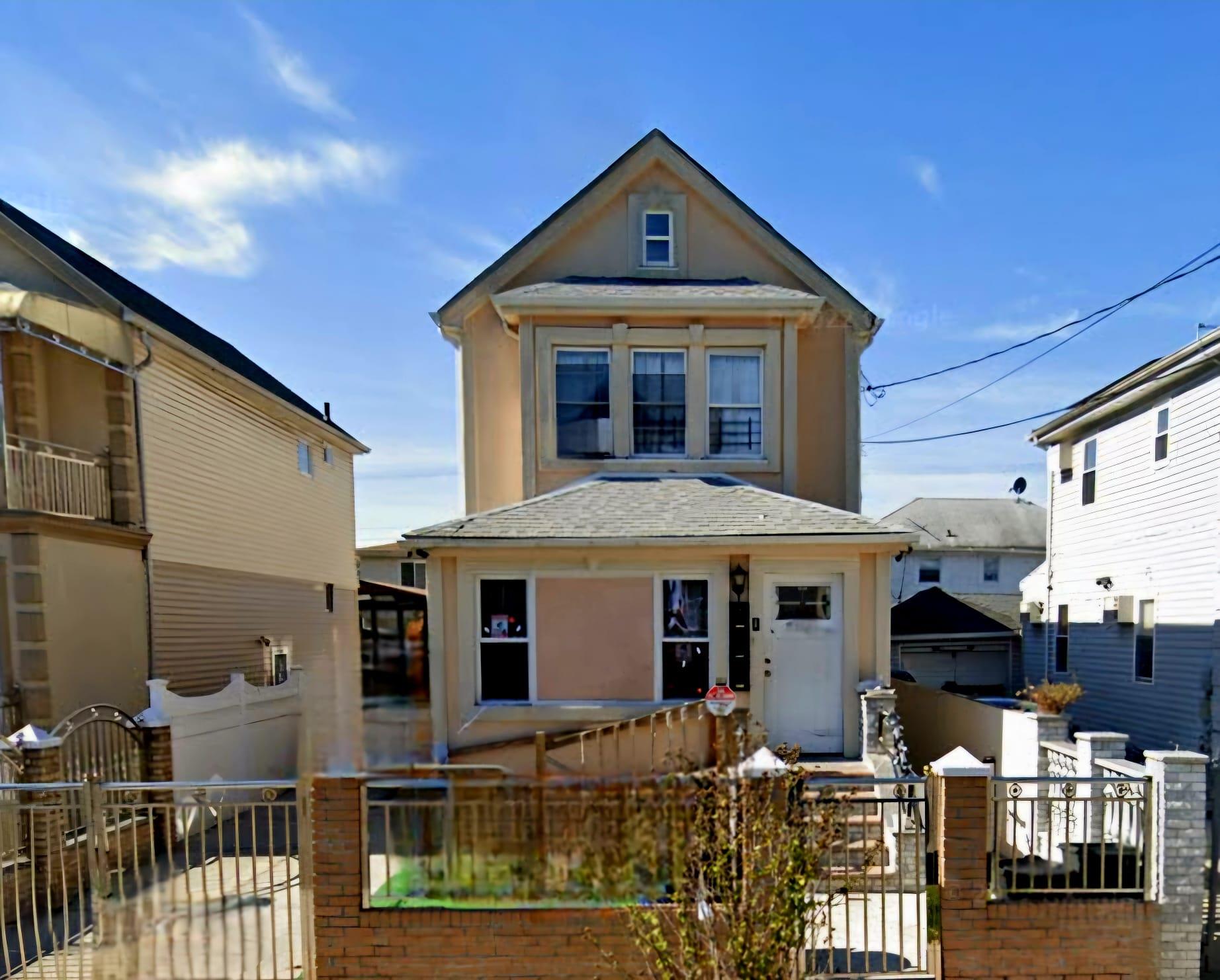 119-16 164th Street Property Photo