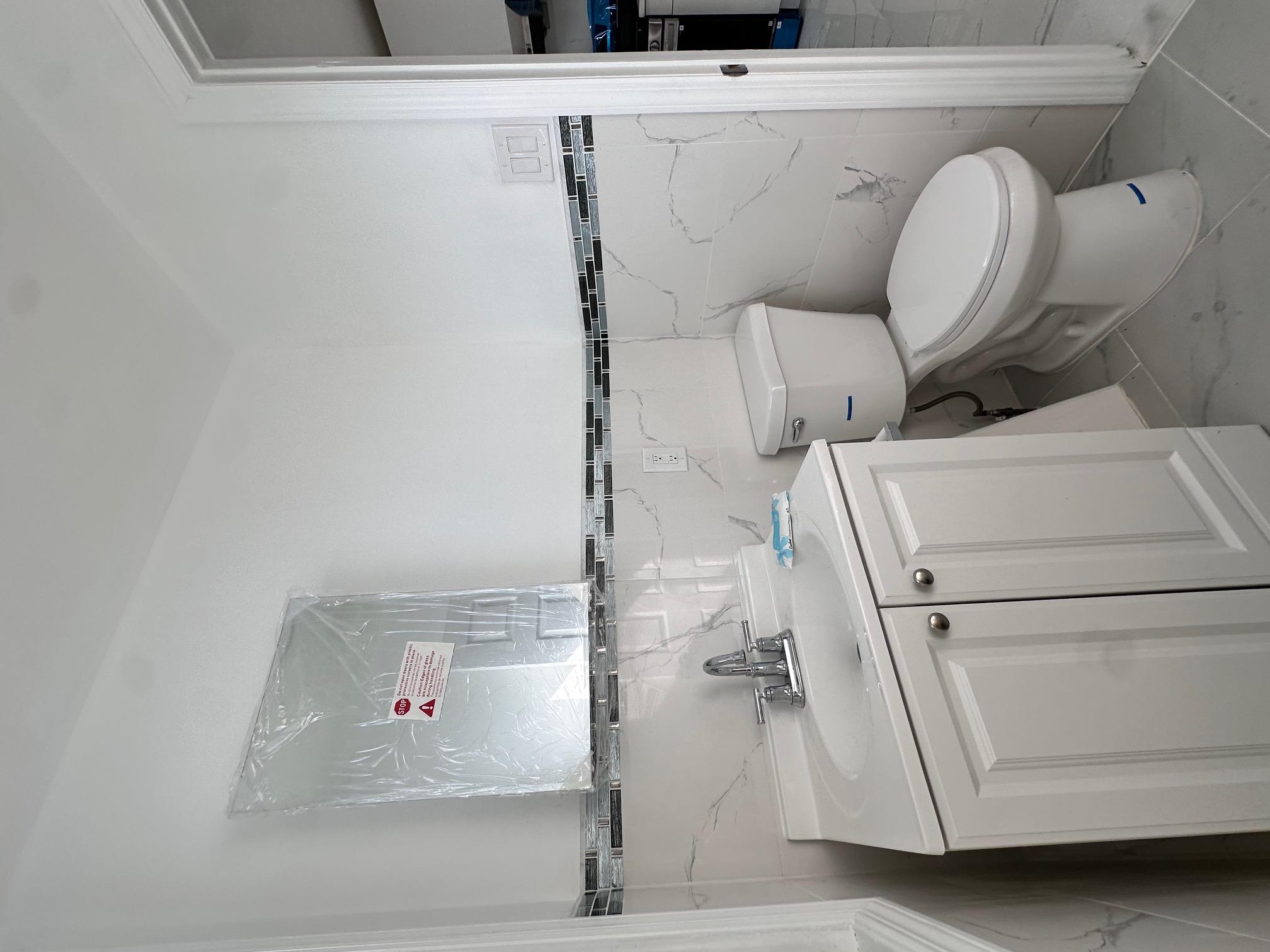 138-01 107 Avenue Property Photo 11