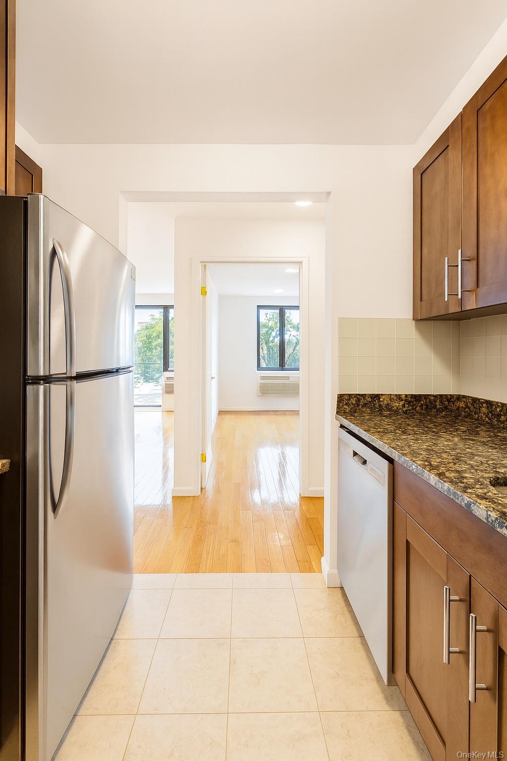 60-70 Woodhaven Boulevard 3a Property Photo 1