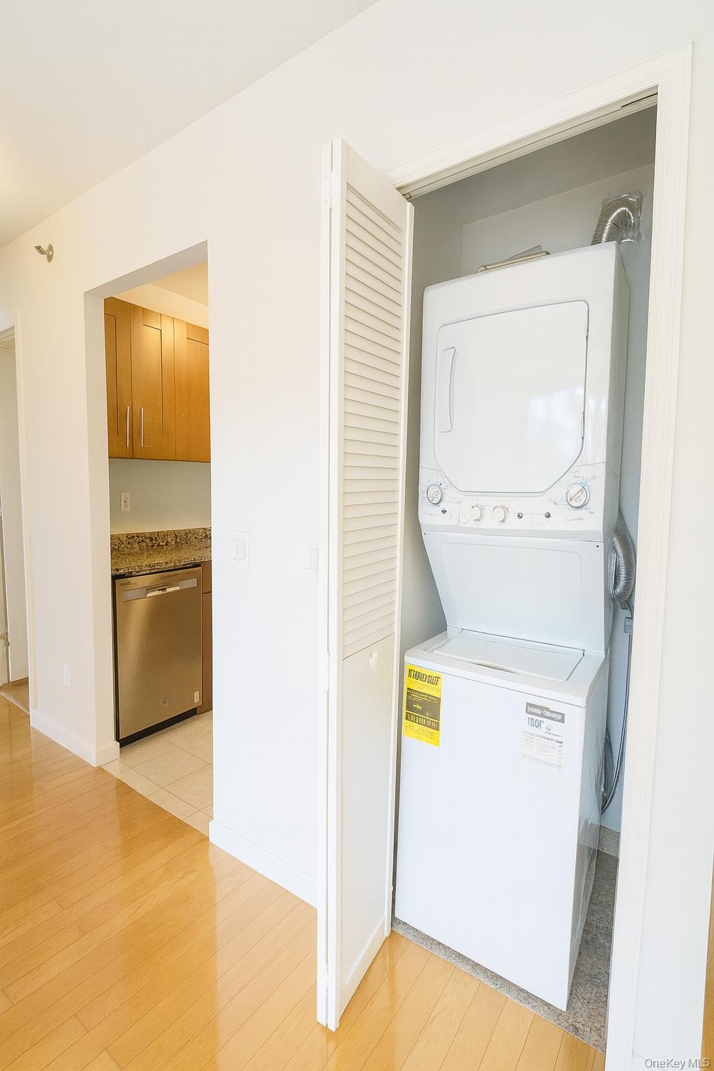 60-70 Woodhaven Boulevard 3a Property Photo 5