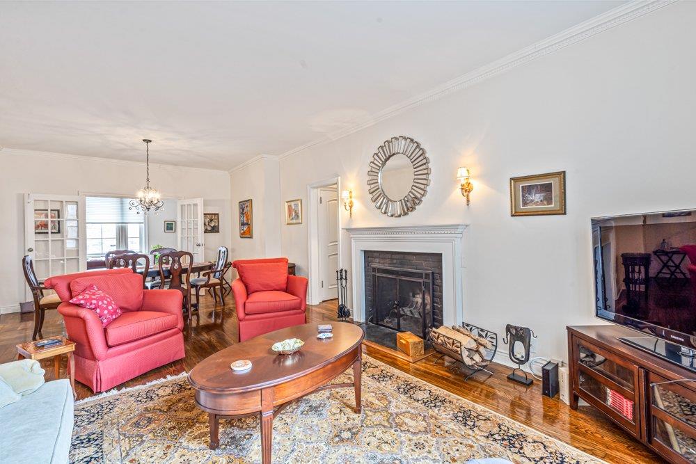 68-10 108 Street 2f Property Photo 7