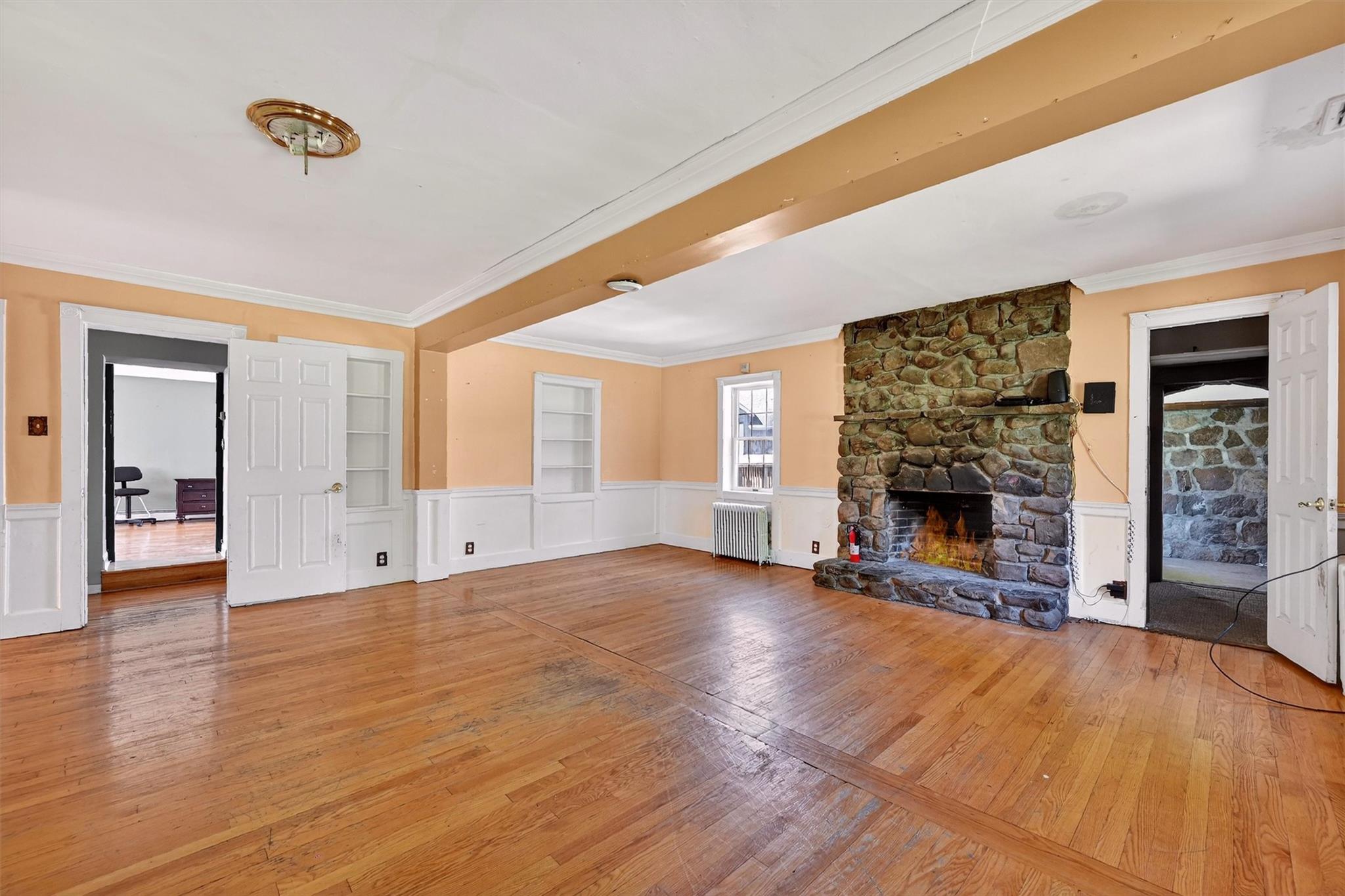 151 Tuthill Road Property Photo 6