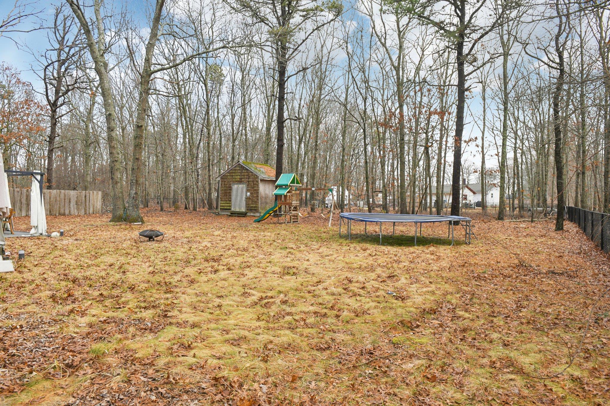 45 Trainor Avenue Property Photo 22