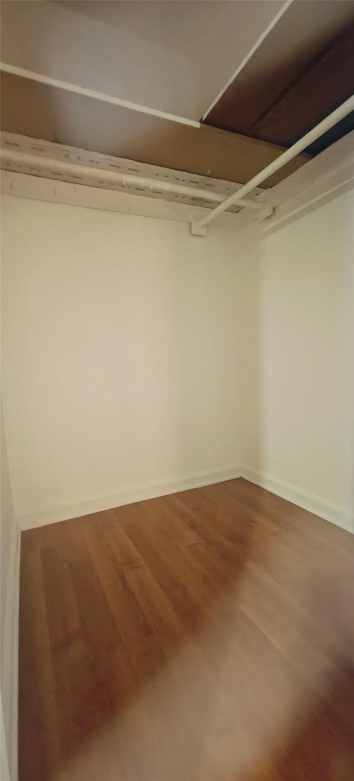 9411 34th Road 3j Property Photo 7