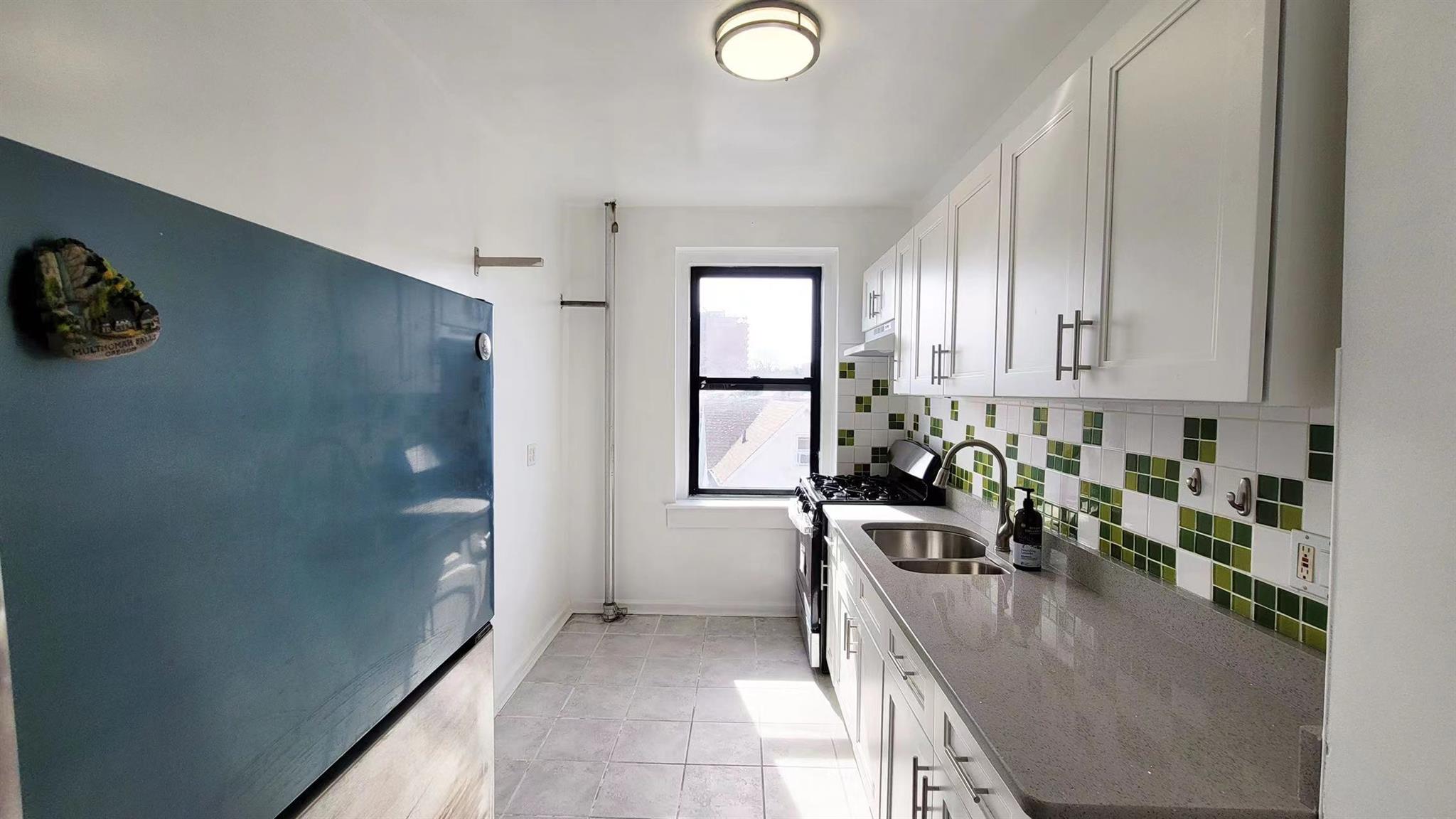62-64 Saunders Street 4F Property Photo 1