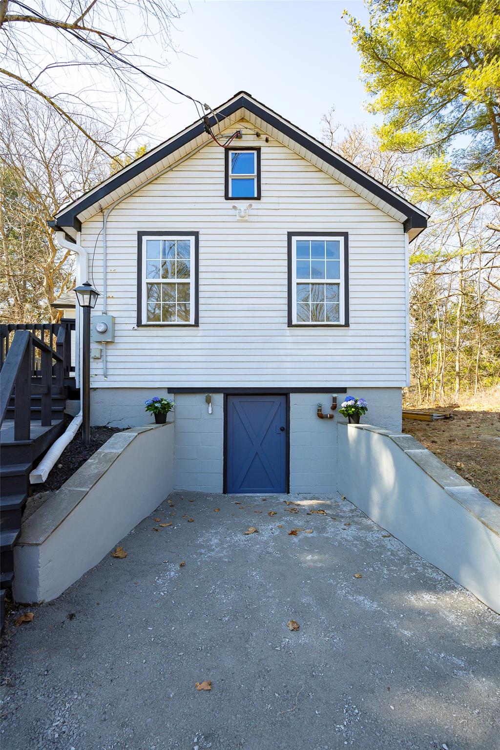 3 Holt Road Property Photo 20