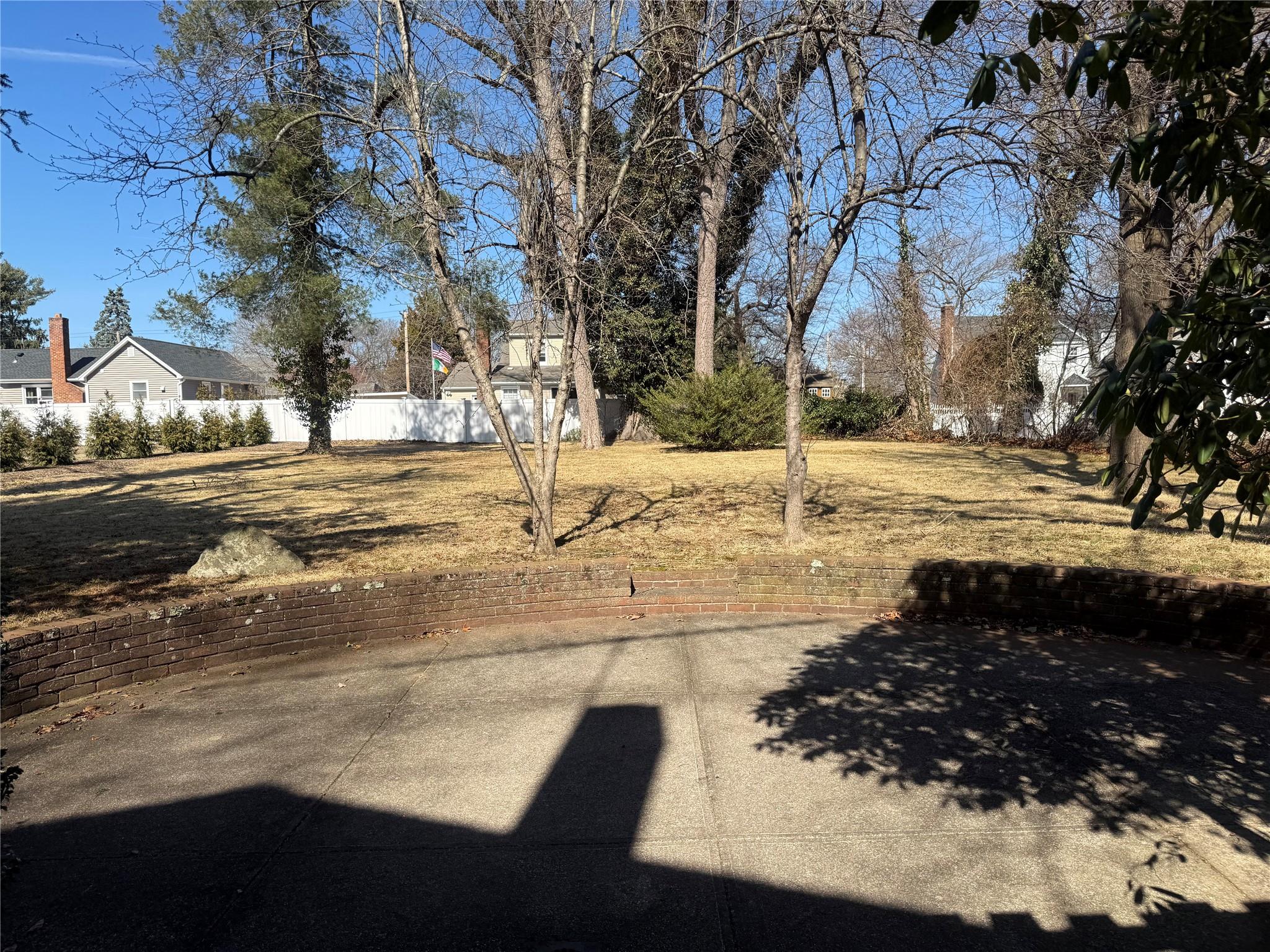 19 Millford Drive Property Photo 28
