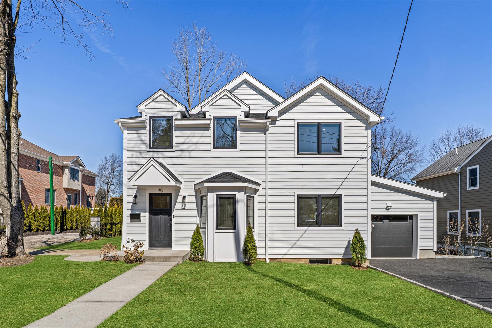 95 Tuckahoe Avenue Property Photo