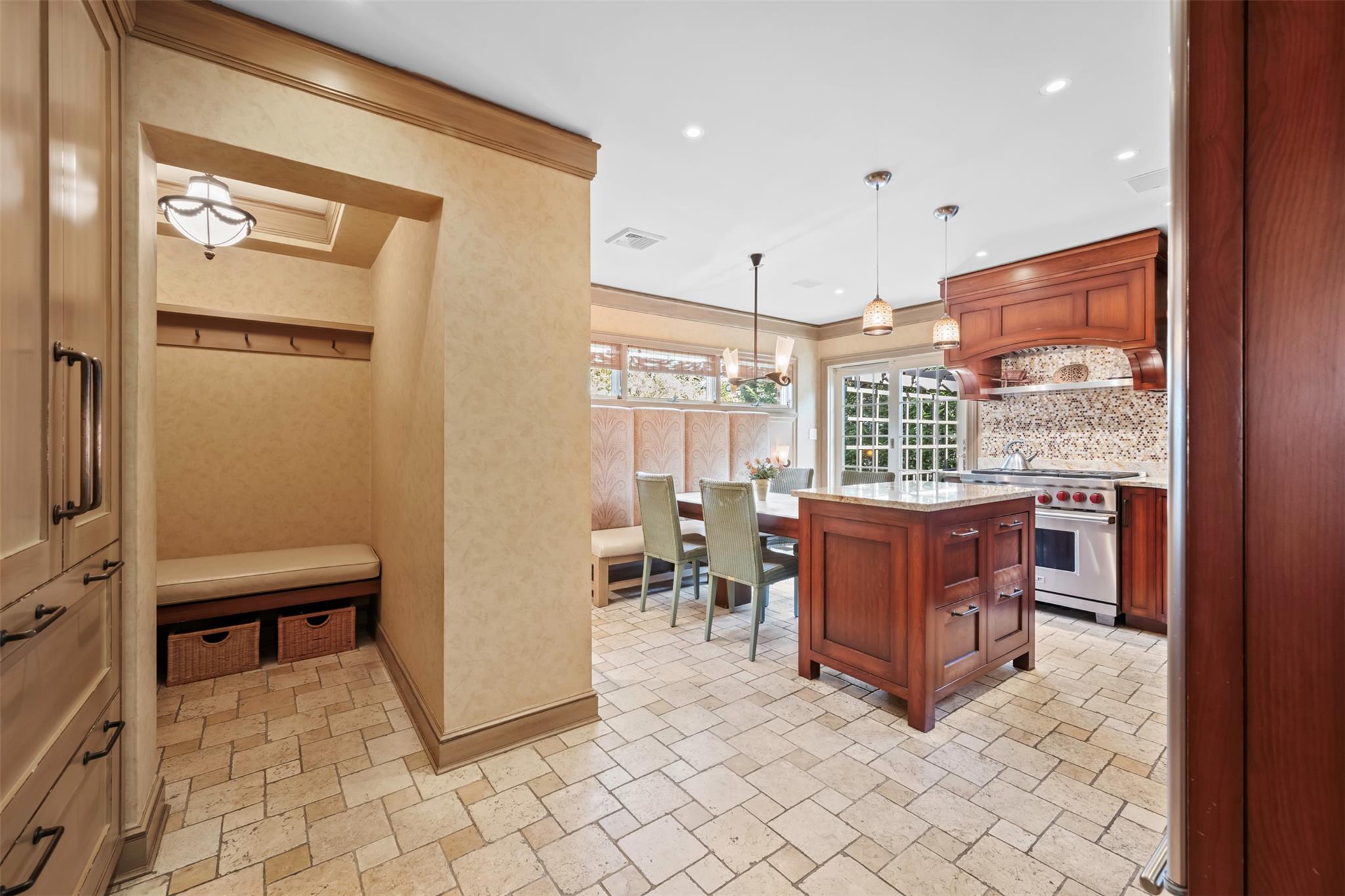 17 Pond Park Road Property Photo 16