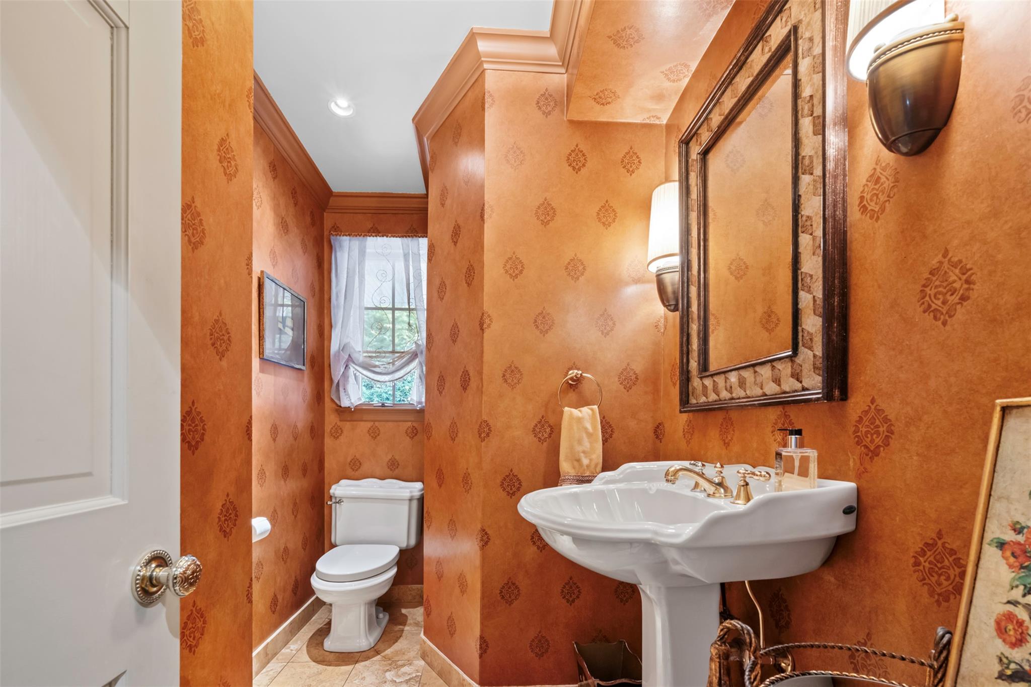 17 Pond Park Road Property Photo 20