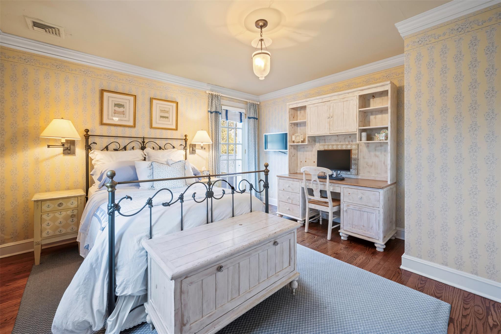 17 Pond Park Road Property Photo 23