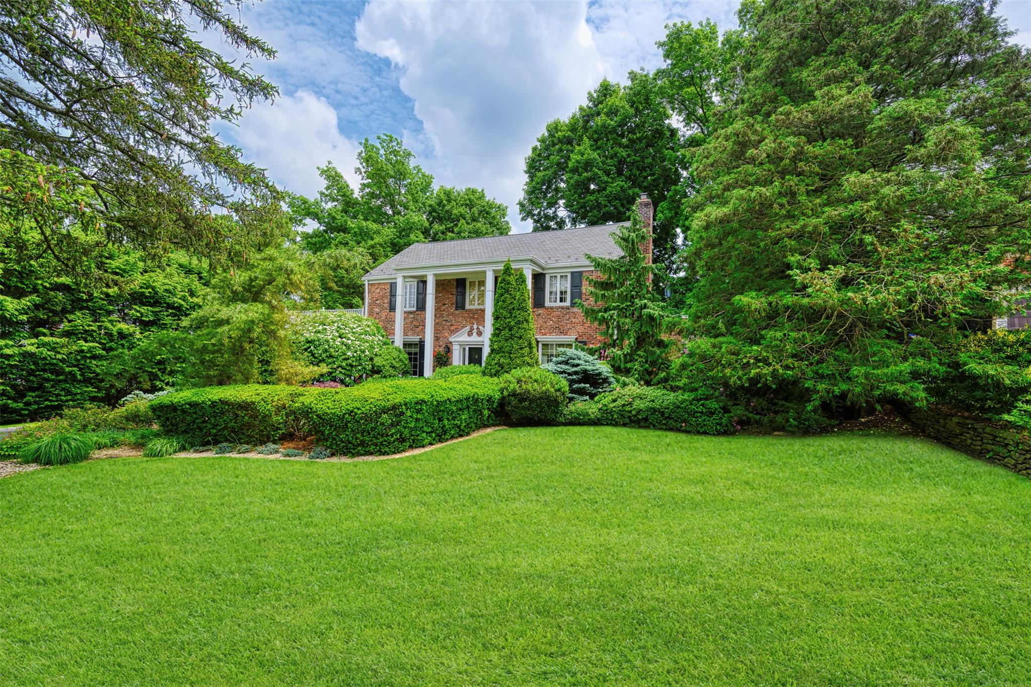 17 Pond Park Road Property Photo 33