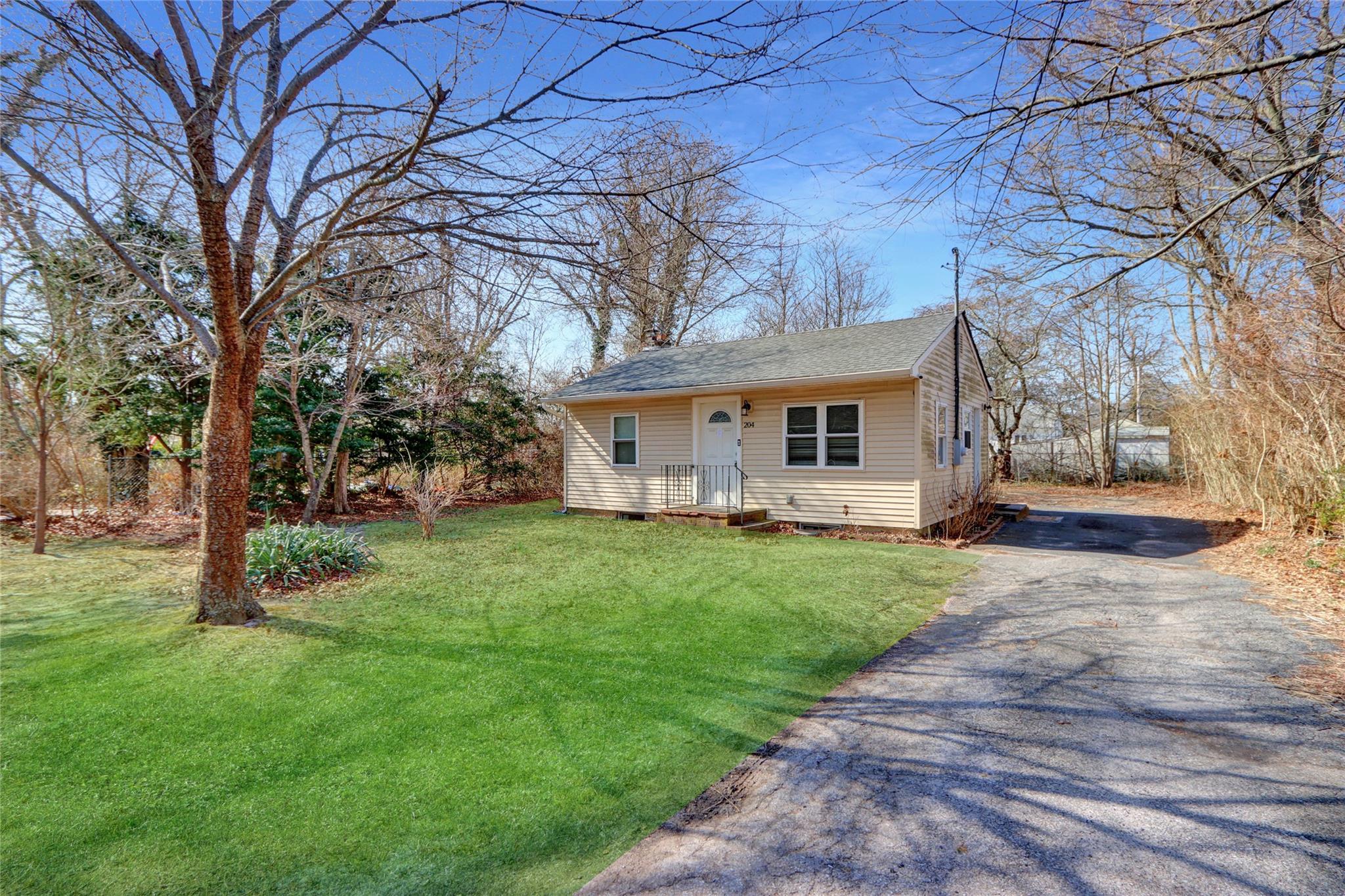 204 Mckinley Drive Property Photo