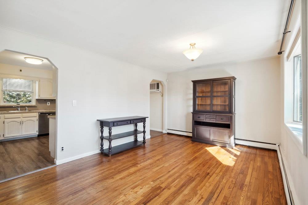 1855 Stone Avenue Property Photo 7