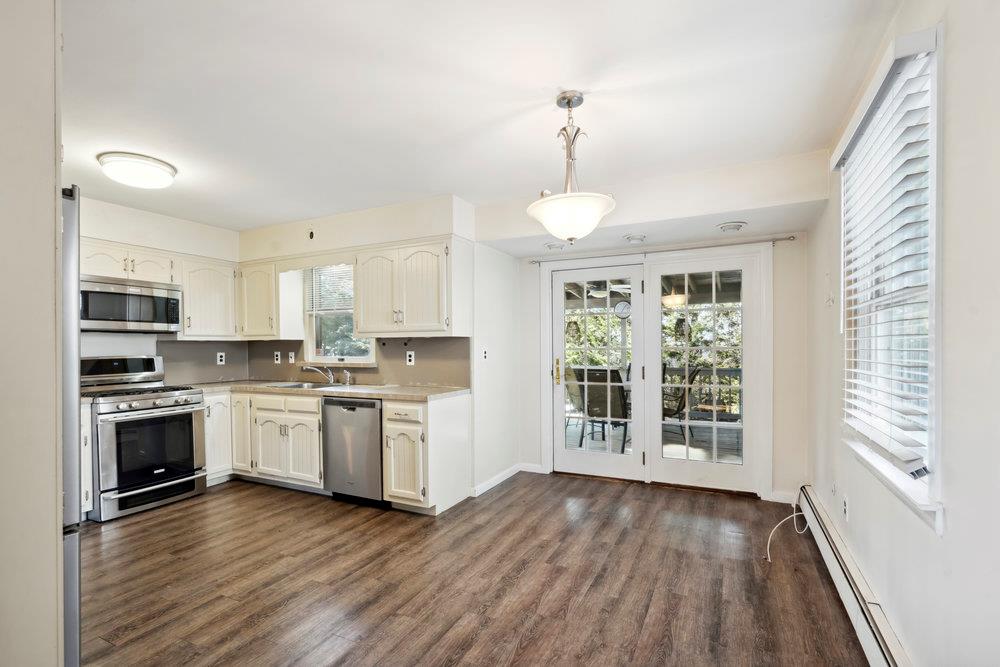 1855 Stone Avenue Property Photo 10