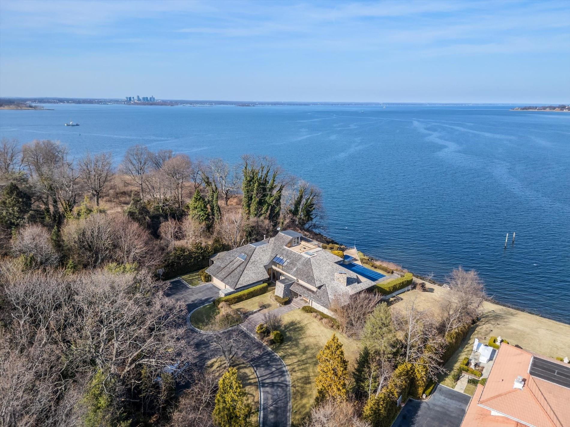15 Gatsby Lane Property Photo