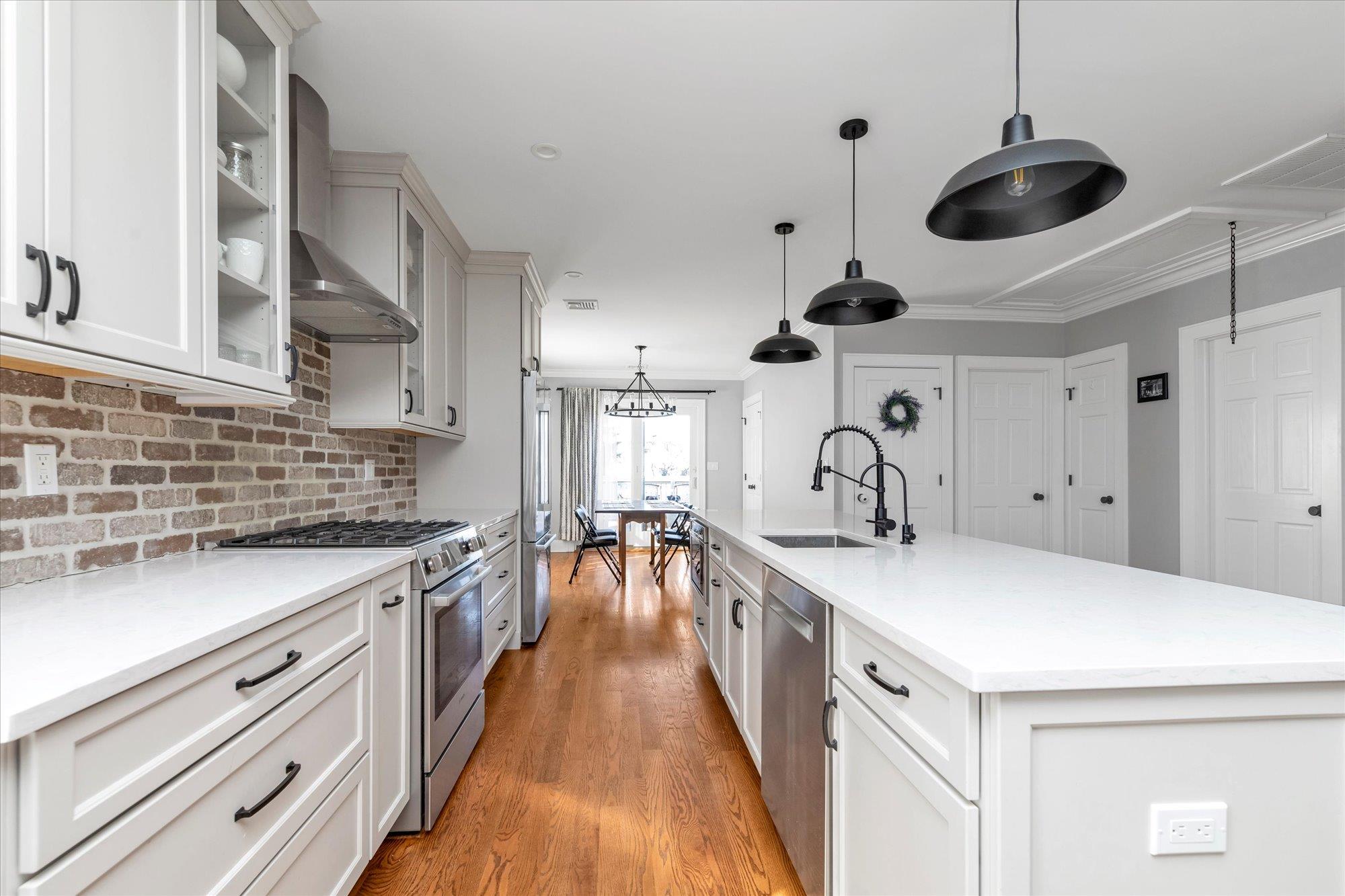 617 Haig Street Property Photo 8