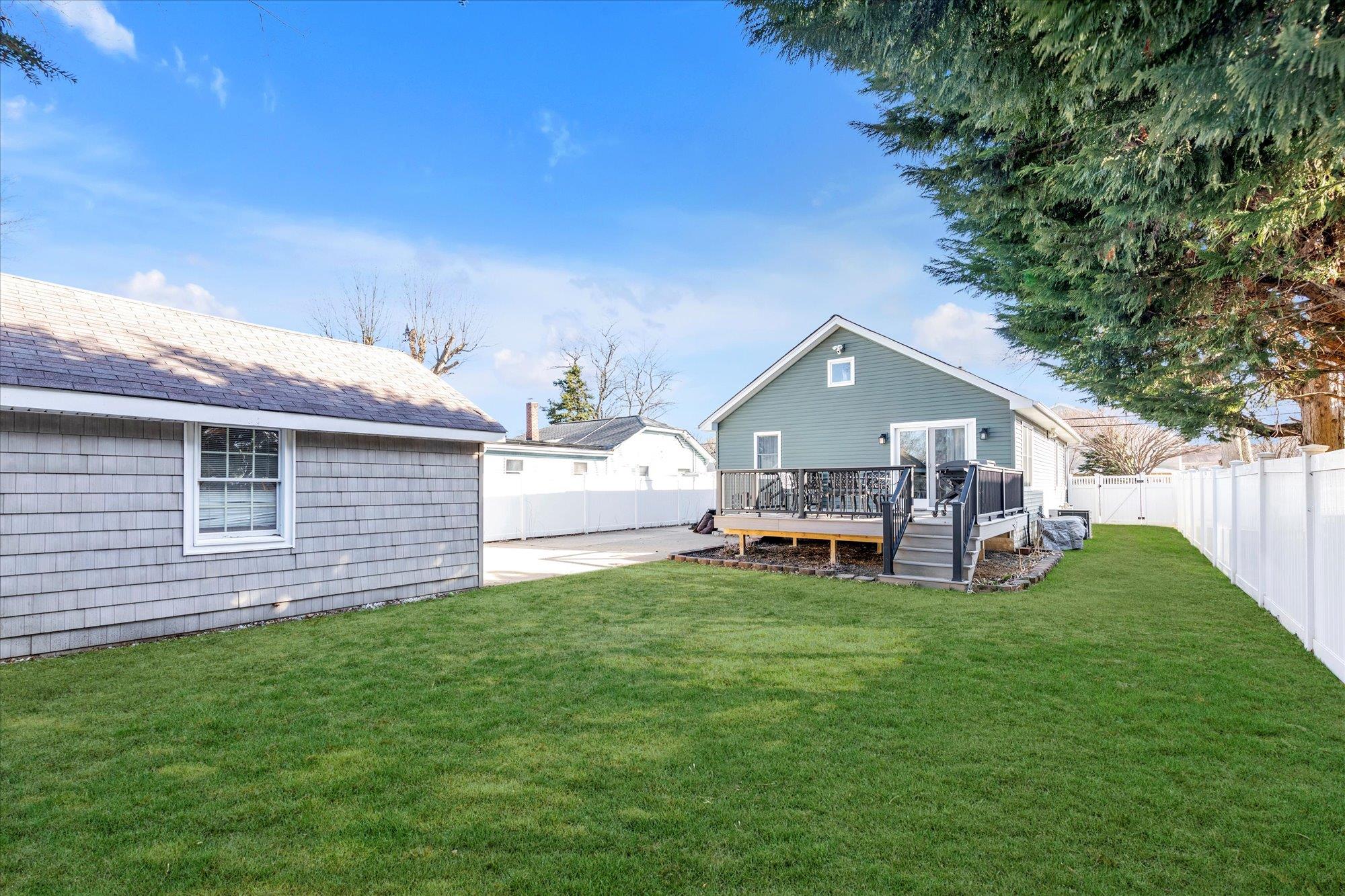 617 Haig Street Property Photo 18