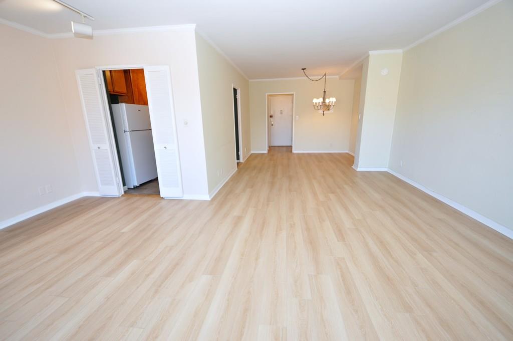 260 Garth Road 7k4 Property Photo 5