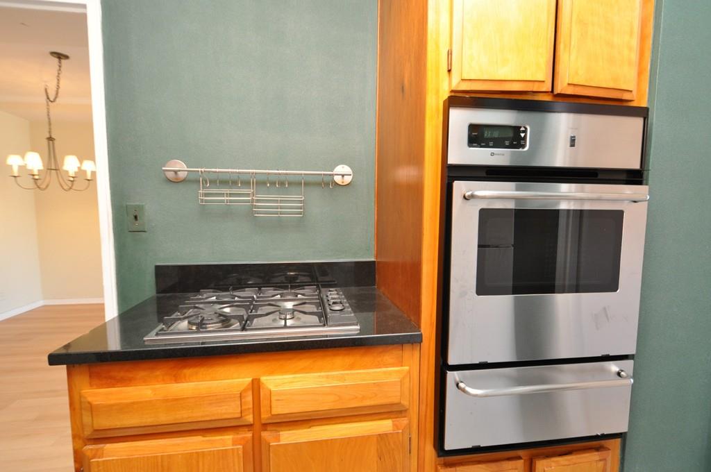260 Garth Road 7k4 Property Photo 8