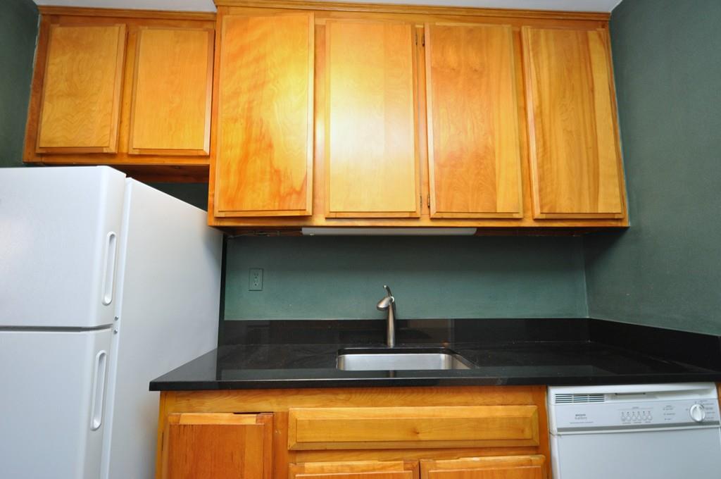 260 Garth Road 7k4 Property Photo 11