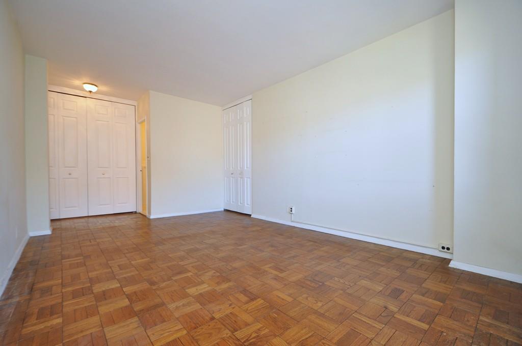 260 Garth Road 7k4 Property Photo 20