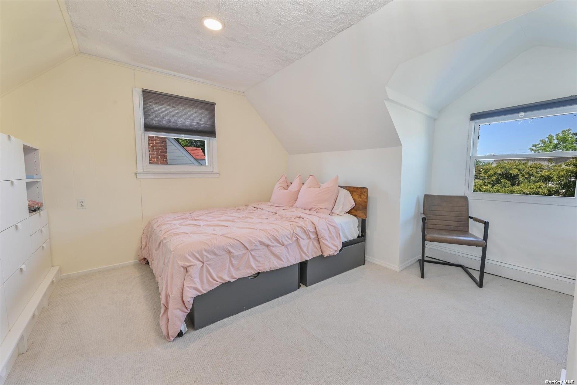 12 Radstock Avenue Property Photo 23