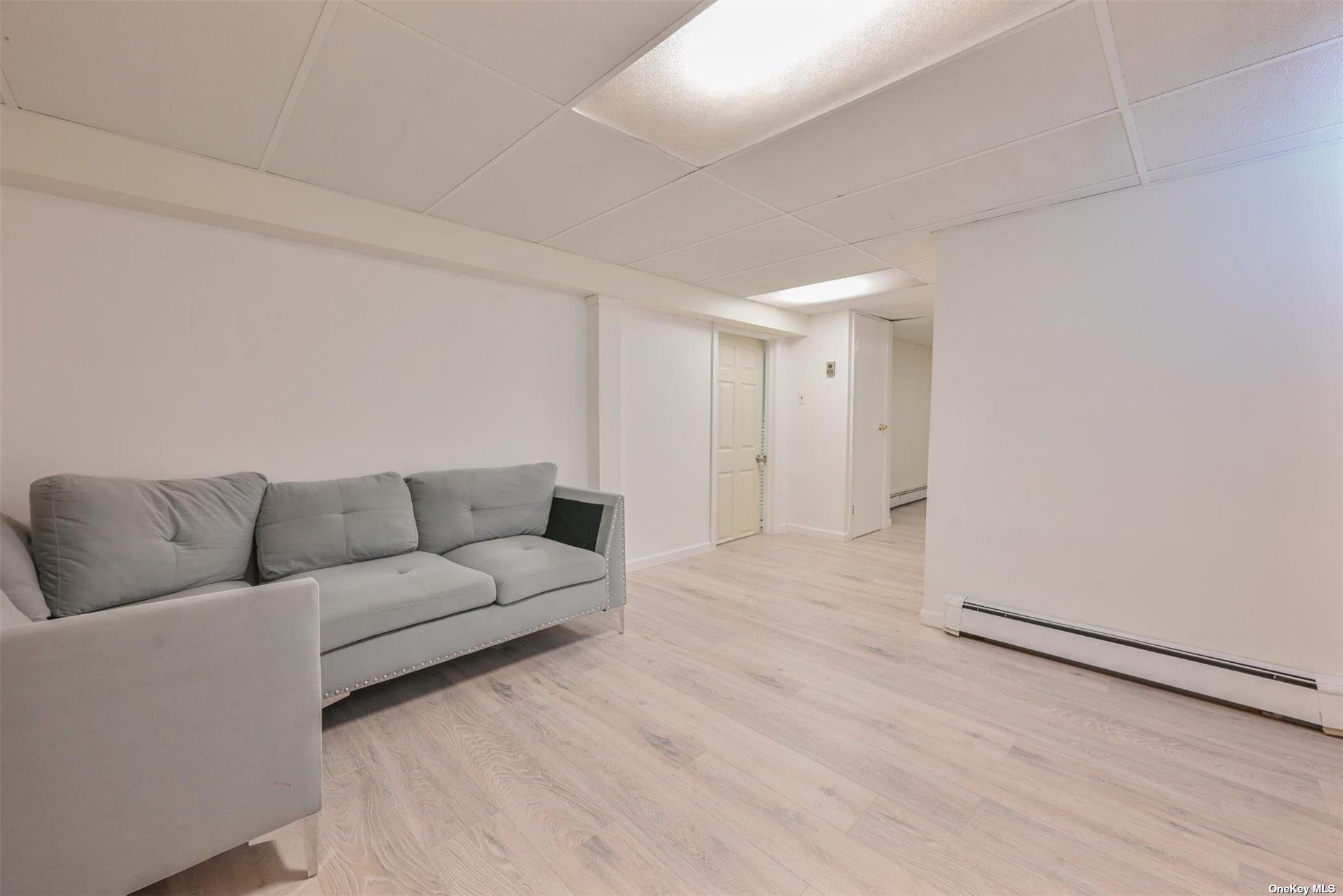 12 Radstock Avenue Property Photo 26