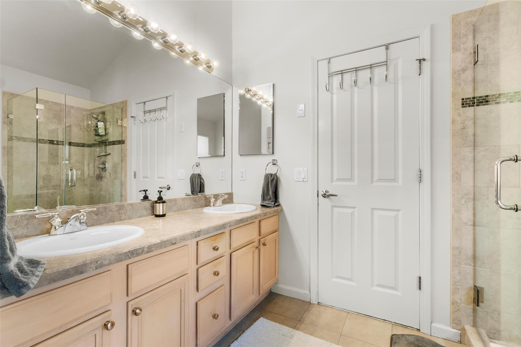 126 Underhill Lane Property Photo 14