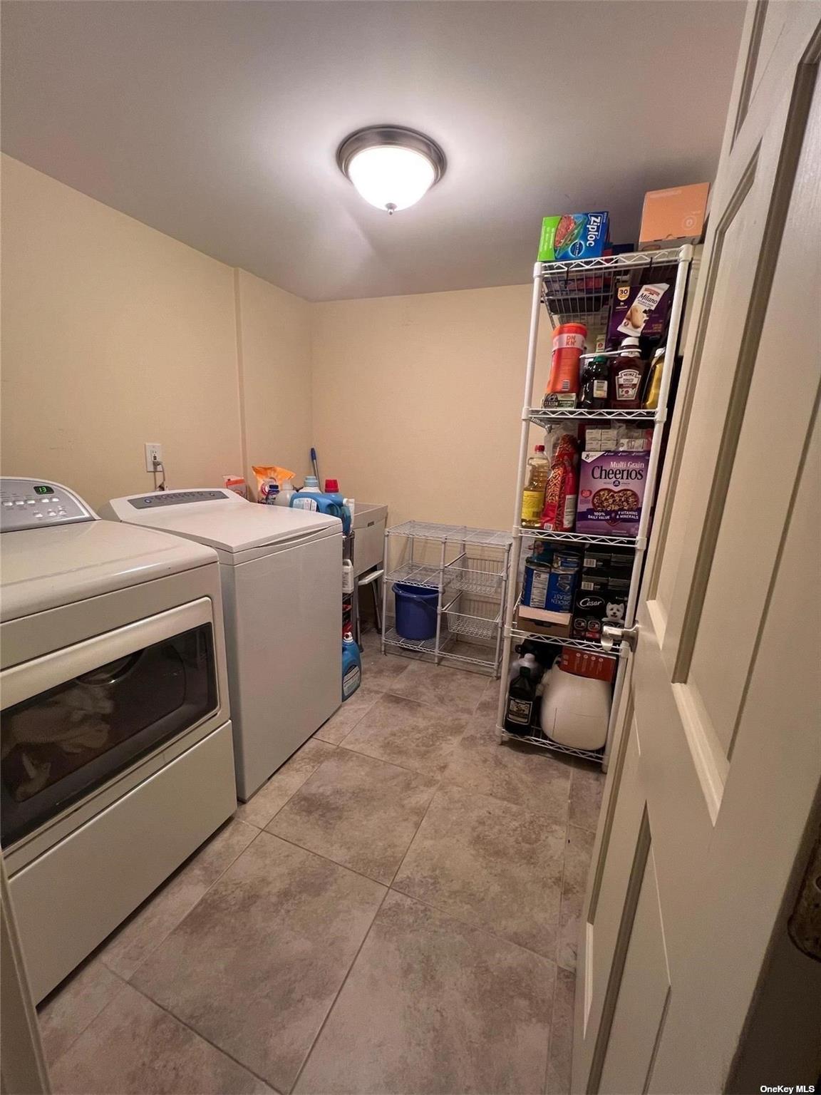 80-18 261st Street Property Photo 17