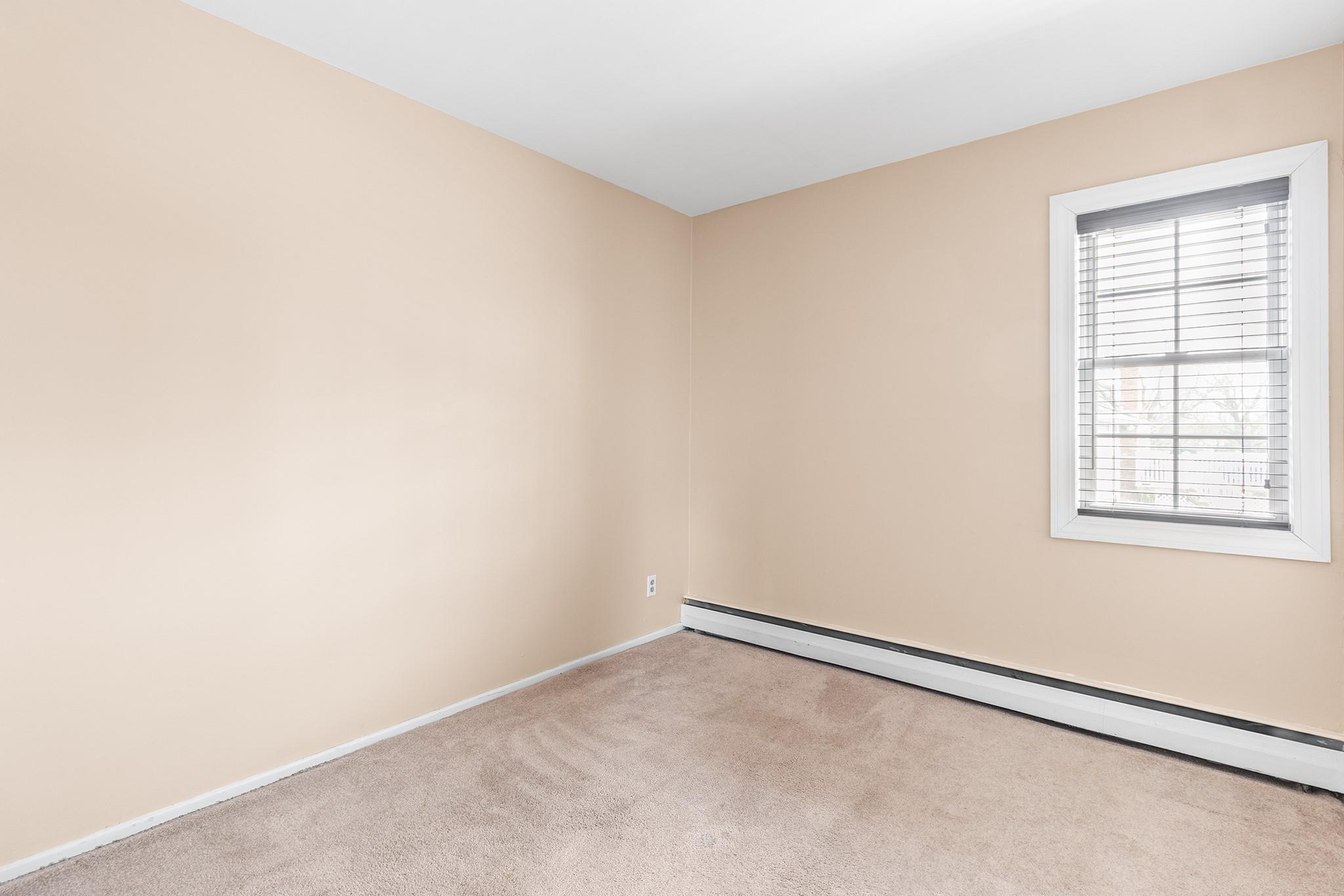539 Elwood Road Property Photo 11