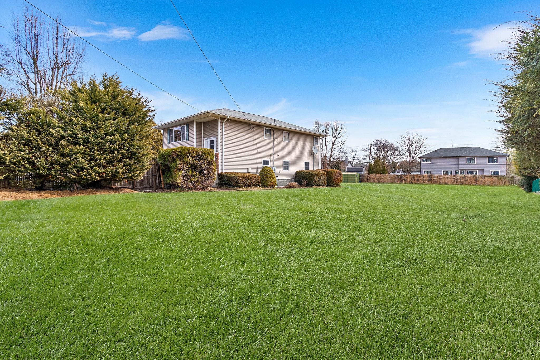 539 Elwood Road Property Photo 23