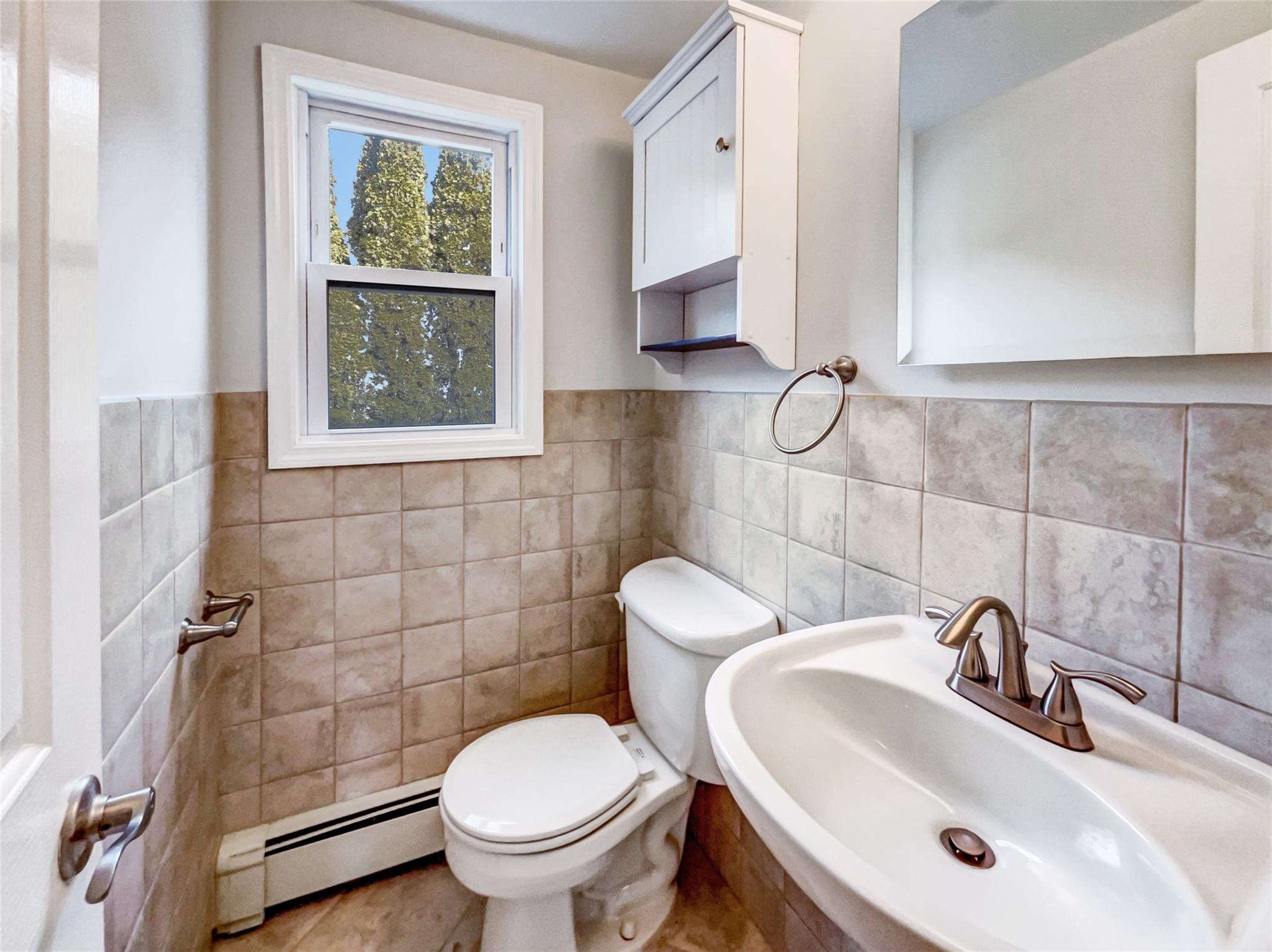 1 Charter Lane Property Photo 17