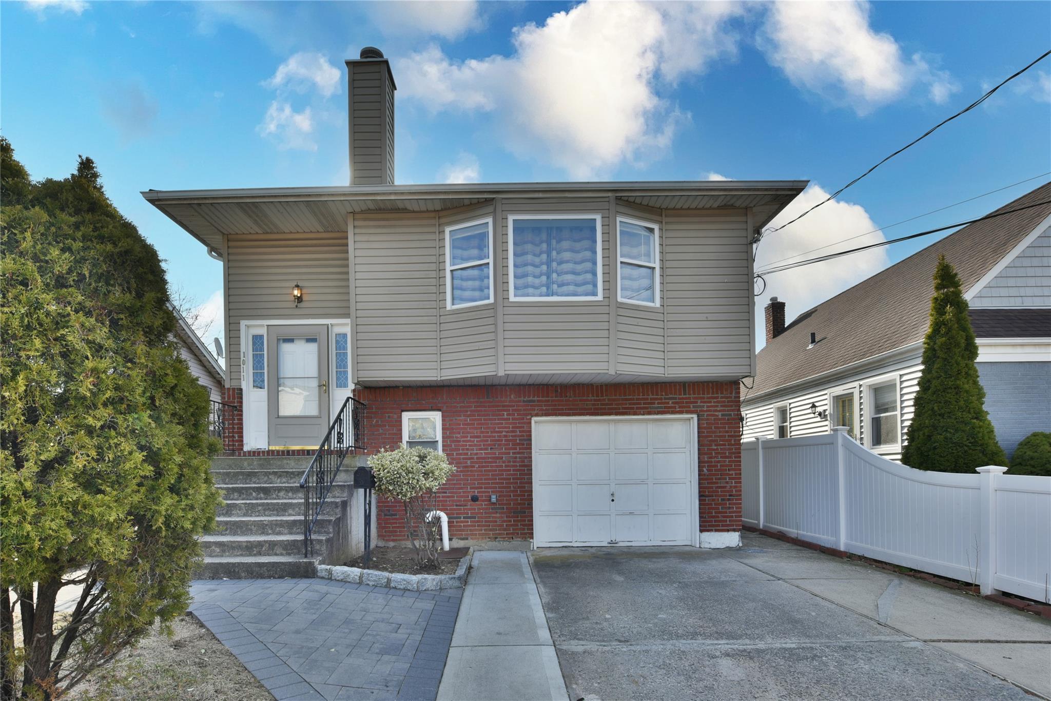 1011 Harrison Street Property Photo