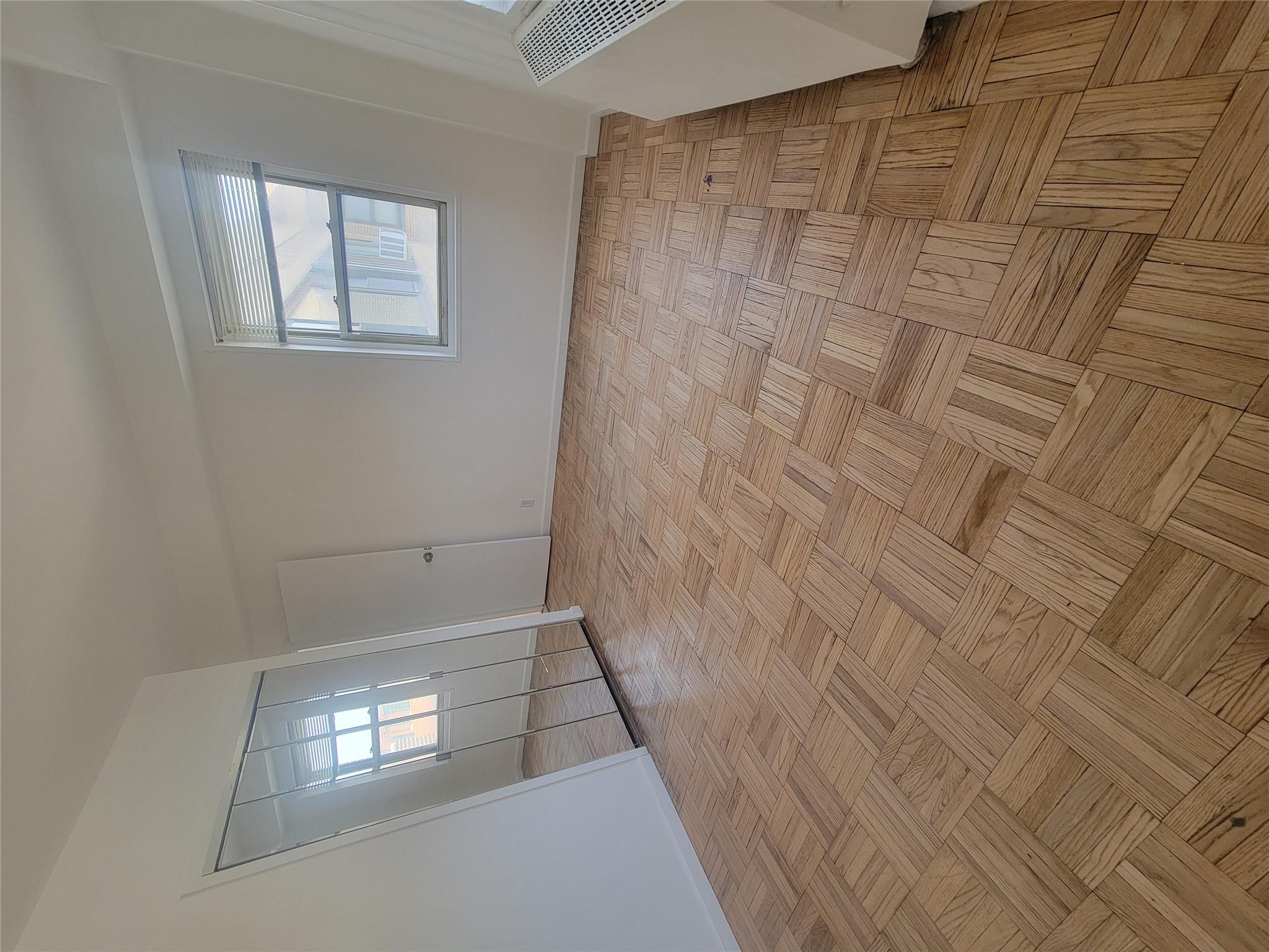 7 E Fordham Hill Oval 16c Property Photo 11